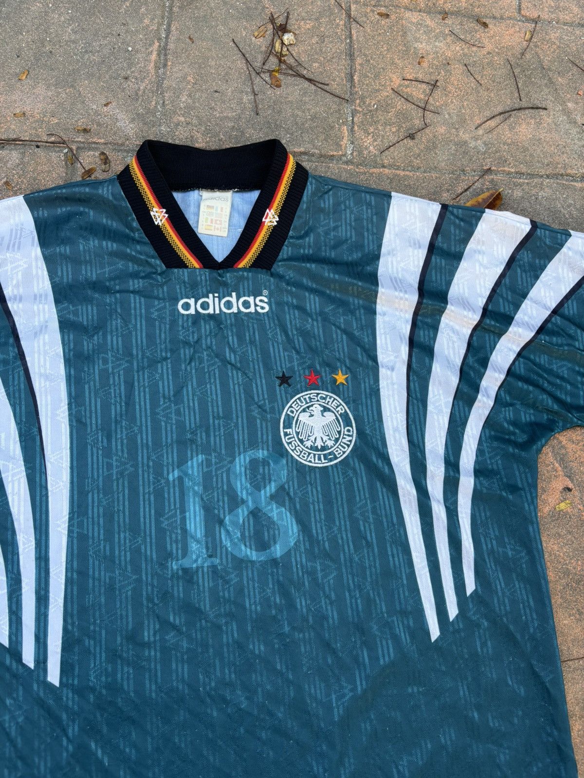 Adidas Vintage 96-98 Germany Away Adidas Jersey Size US L / EU 52-54 / 3 - 3 Thumbnail