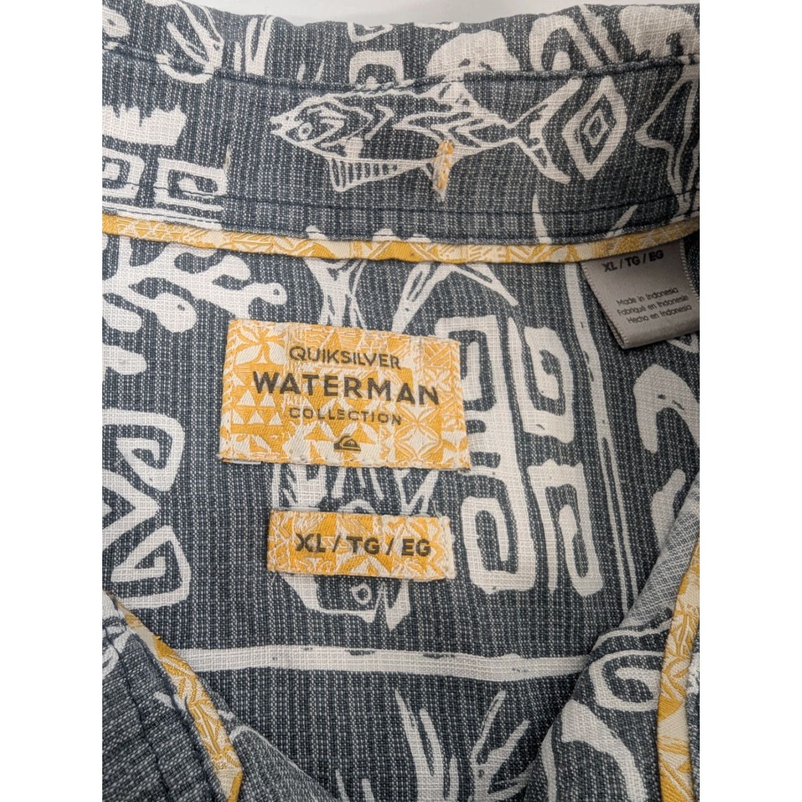 Quiksilver Quiksilver Waterman Sea the World Hawaiian Shirt Mens XL Blue Floral Modal Beach Shirt Size US XL / EU 56 / 4 - 7 Thumbnail