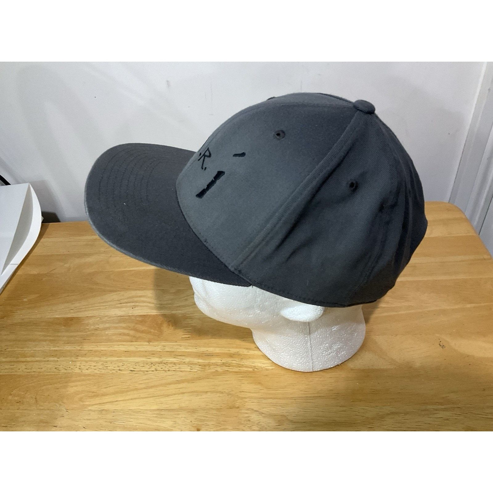 Other FAR I apparel Golf Hat Snap Back Adjustable Gray 110 Size ONE SIZE - 2 Thumbnail