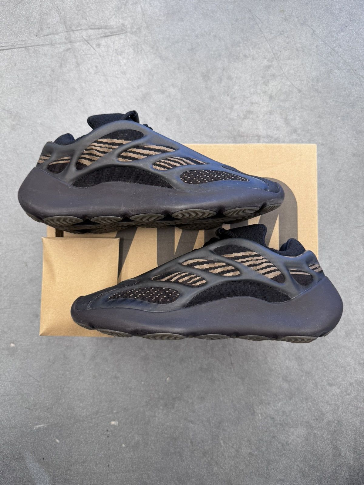 2020 Adidas Yeezy 700 V3 Clay Brown