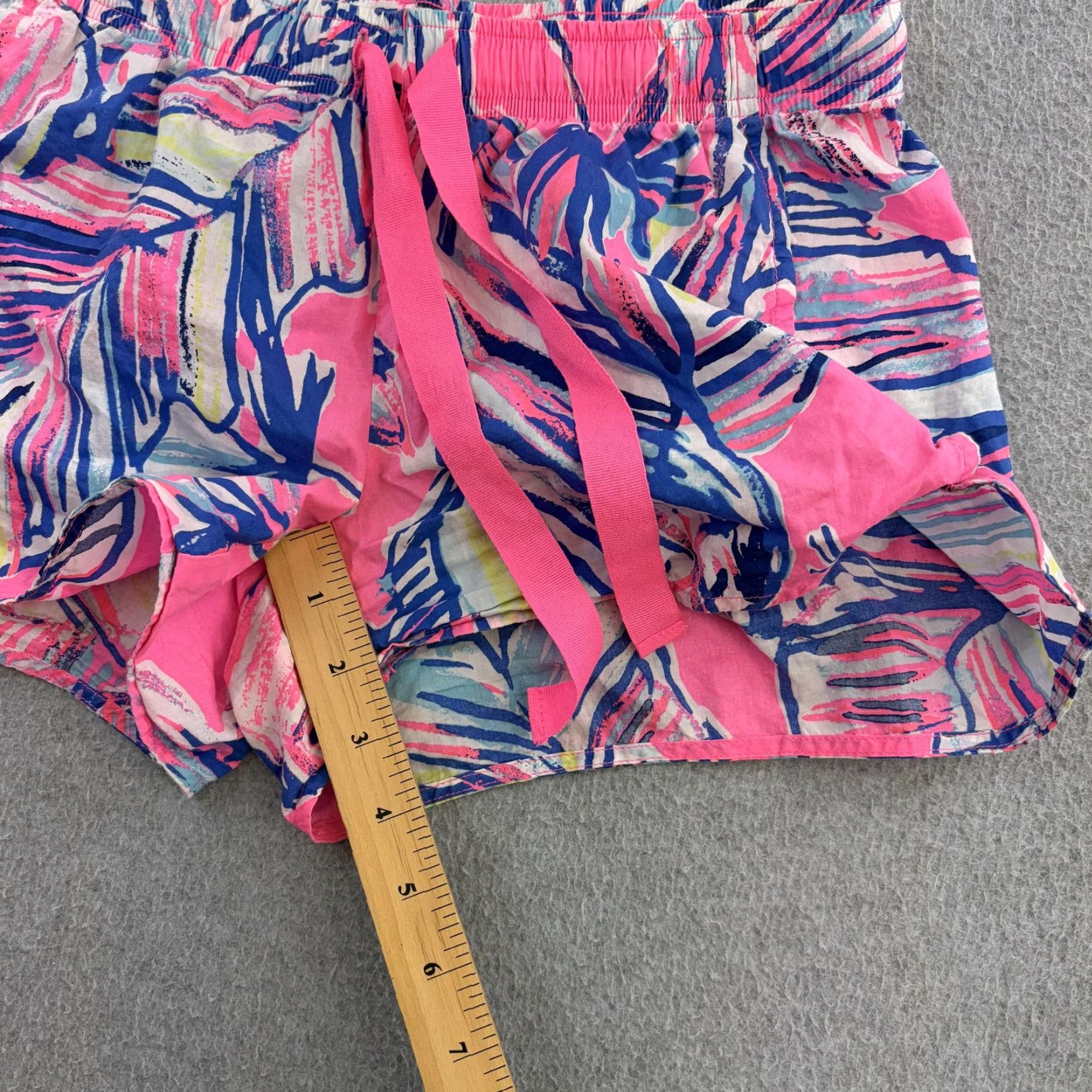 Lilly Pulitzer Lilly Pulitzer Shorts Womens XS Pink Blue Tropical Print Drawstring Beach Summer Size 26" / US 2 / IT 38 - 3 Thumbnail