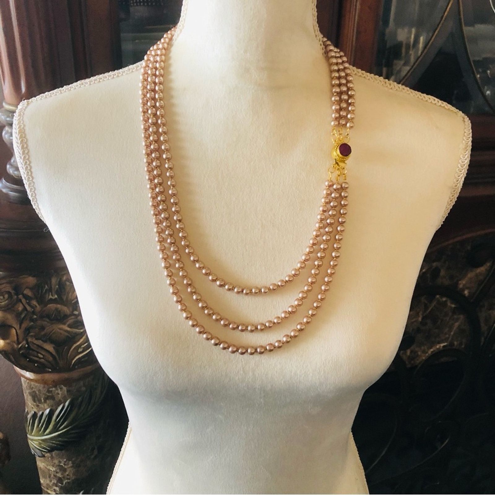 Handmade Handcrafted triple strand tan pearl genuine ruby necklac Size ONE SIZE - 5 Thumbnail