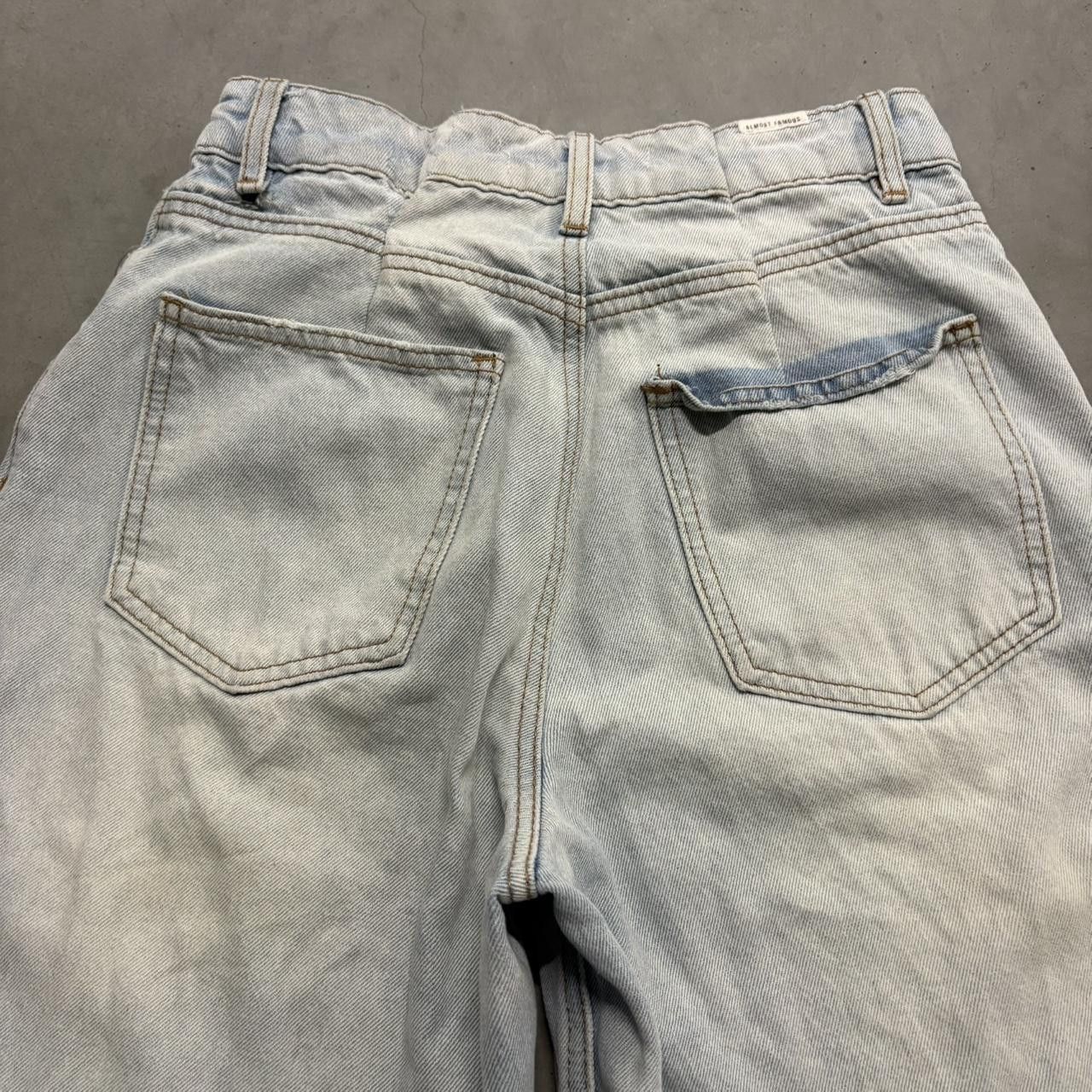 Vintage Crazy Vintage Y2K/2000s Super Baggy Wideleg Ripped Light Wash Skater Streetwear Denim Jeans! Size US 26 / EU 42 - 5 Thumbnail