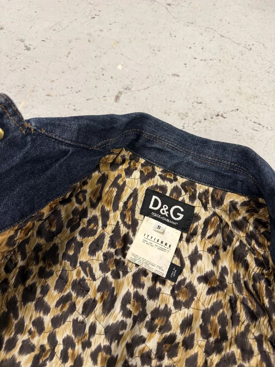 Dolce & Gabbana 2000s Dolce & Gabbana Studded Blue Denim Jacket Size XS / US 0-2 / IT 36-38 - 6 Thumbnail