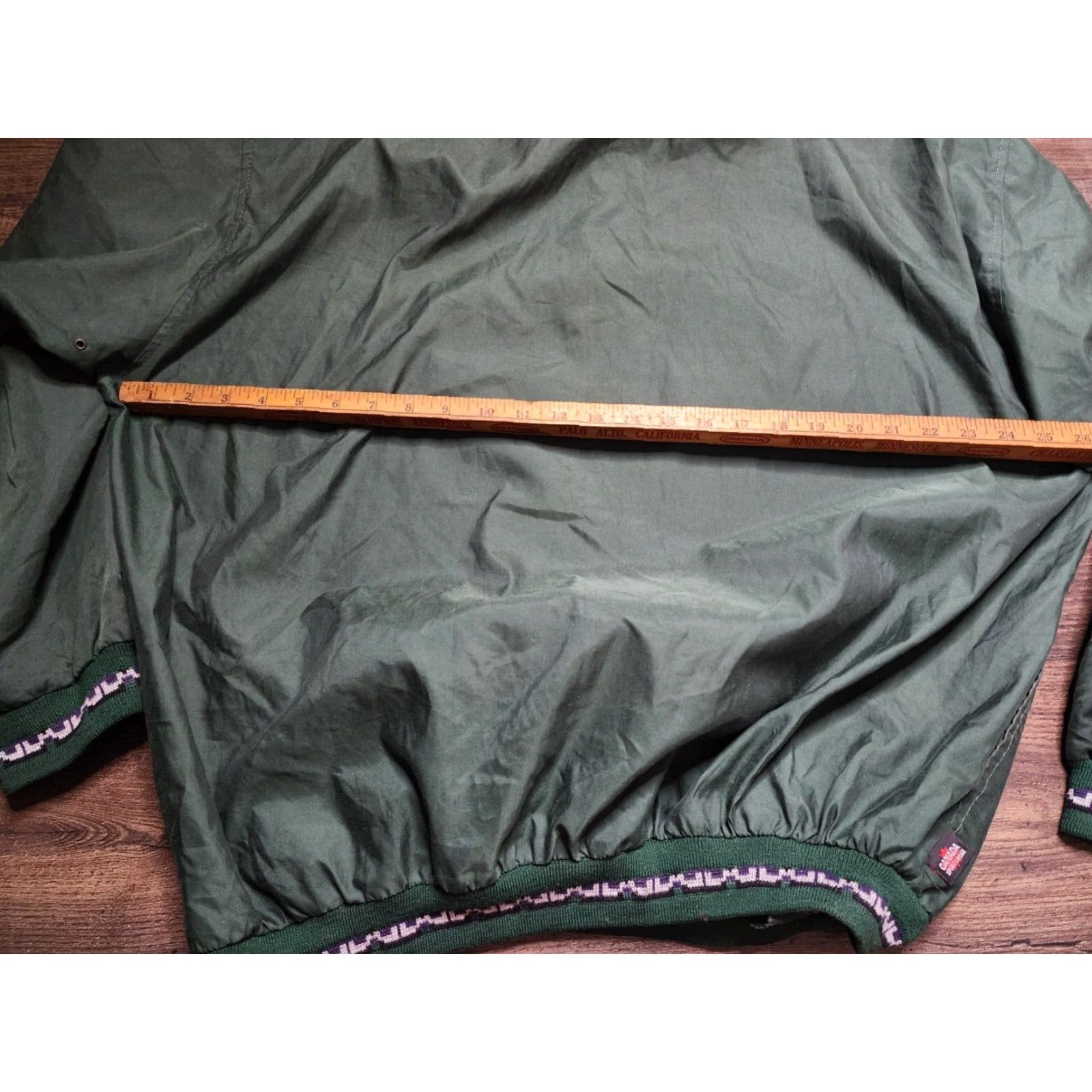 Vintage VINTAGE Canada sportswear Windbreaker Jacket Mens XL Green Nylon Softshell Zip Mid-Length Distressed Size US XL / EU 56 / 4 - 7 Thumbnail
