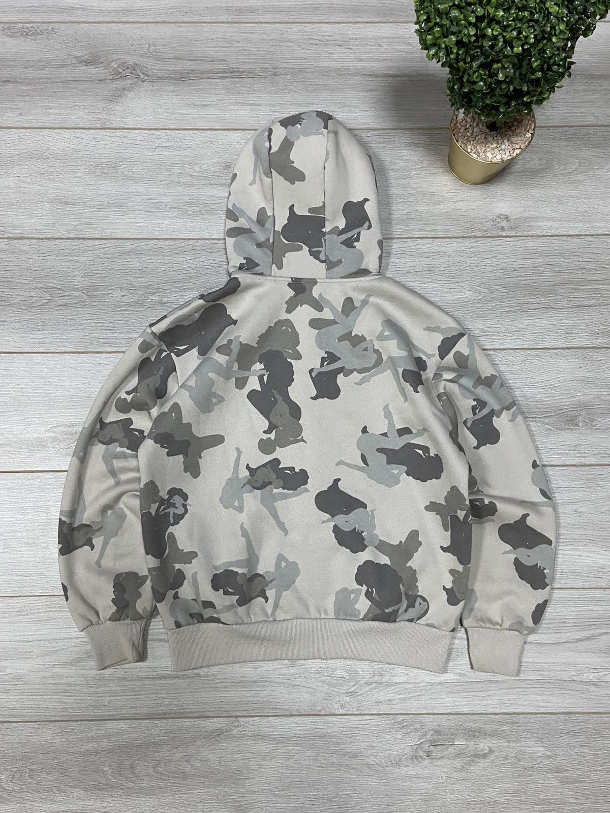 Other Unrealistic Ideals monogram girls zip hoodie Size US S / EU 44-46 / 1 - 2 Thumbnail