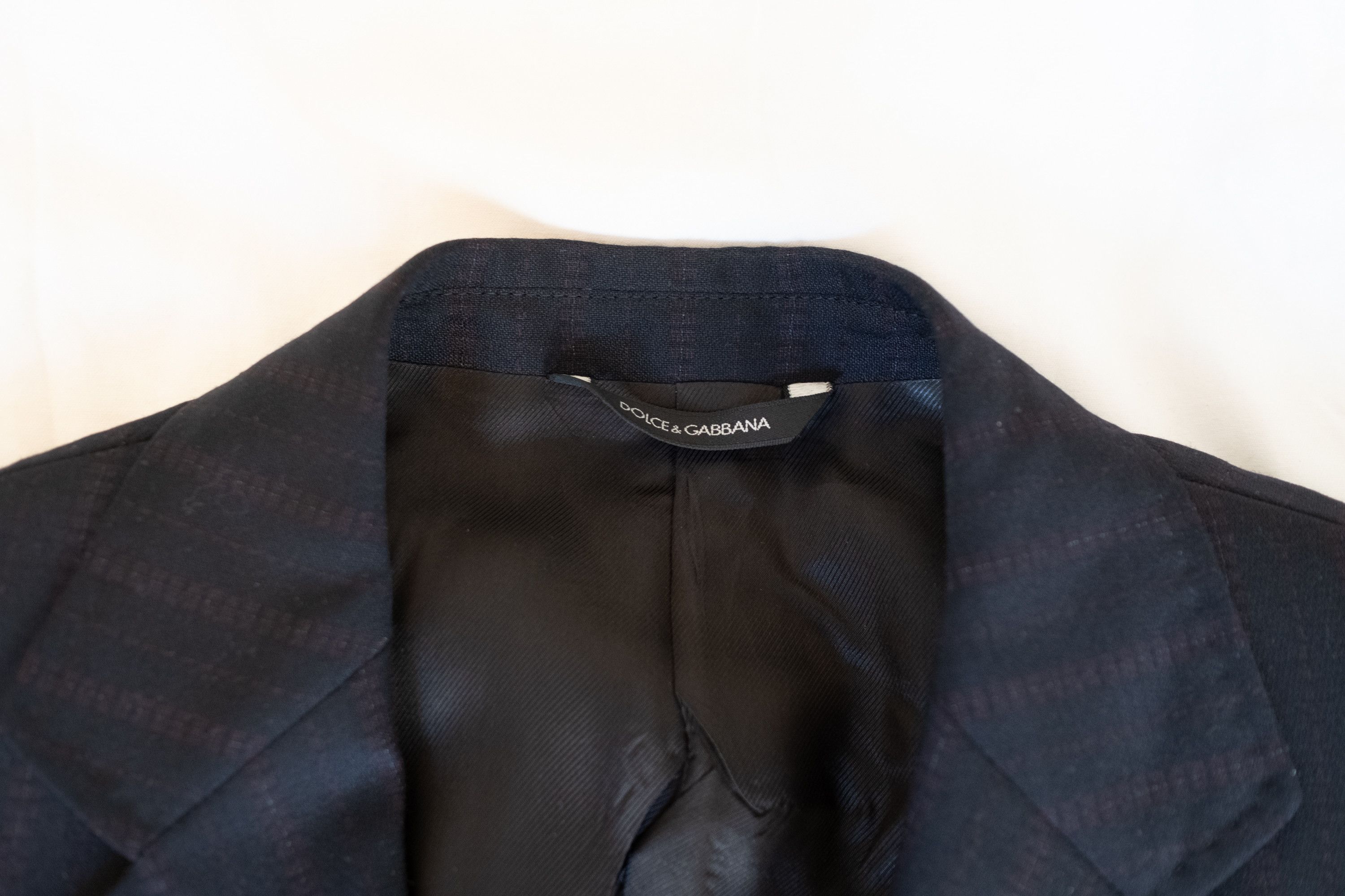 Dolce & Gabbana 38/40 R Dolce & Gabbana Suit. Dark Grey Wool Made Italy Size 38R - 12 Thumbnail