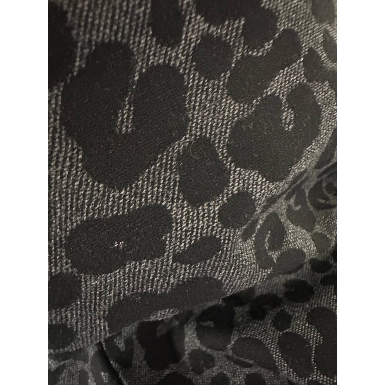 Loft LOFT Black Leopard Print stretch skirt Size XS Size 25" / US 0 / IT 36 - 5 Thumbnail