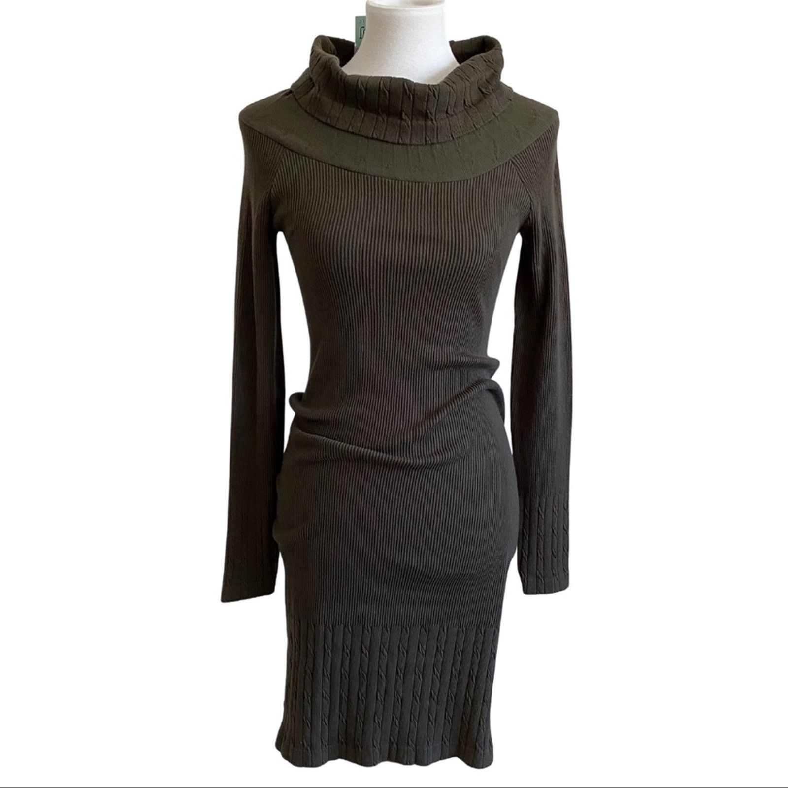 Other JJ Authentic Turtle Neck Dress Size M/L NEW Size M / US 6-8 / IT 42-44 - 1 Thumbnail