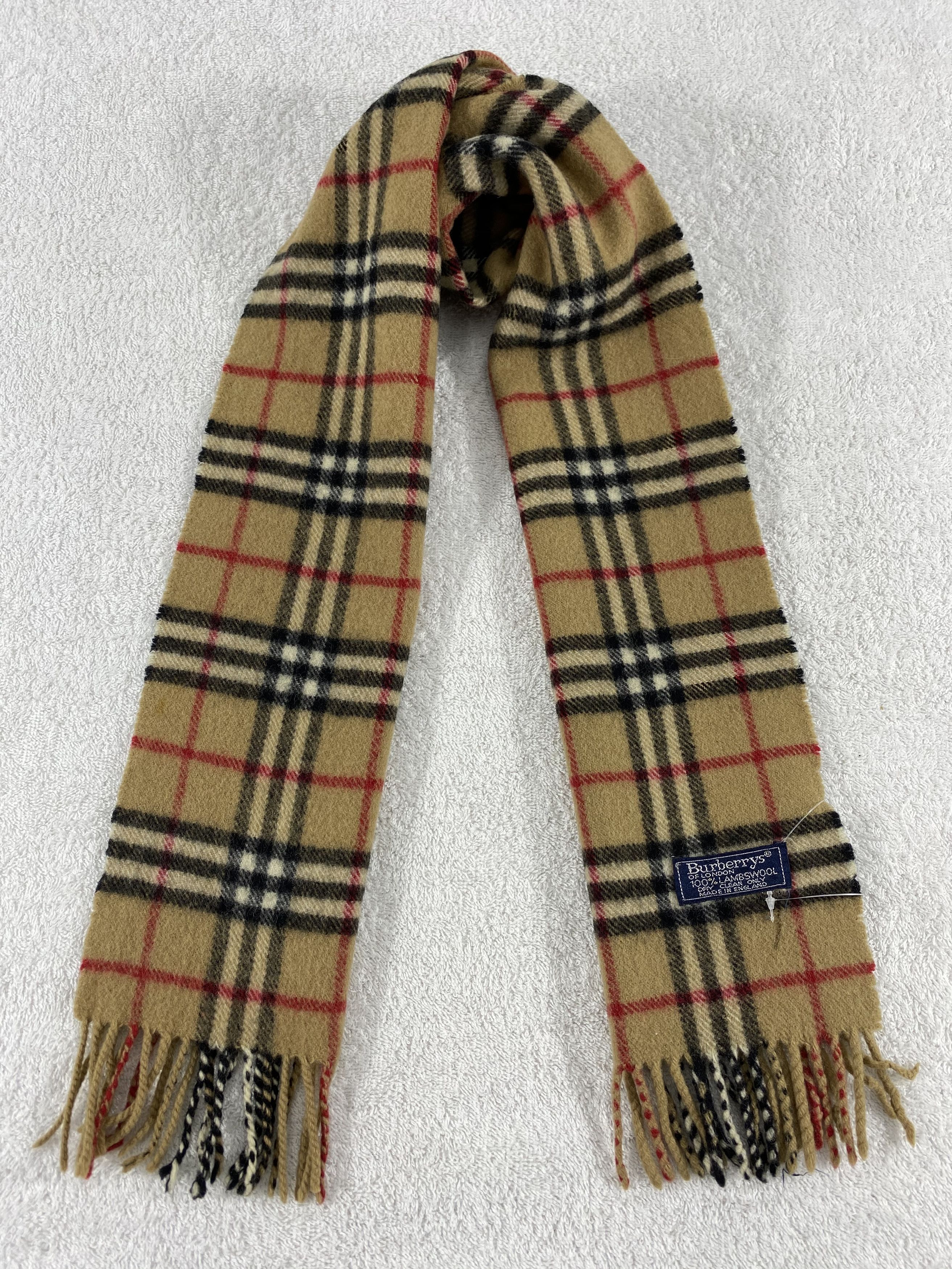 Burberry Vintage Burberry Scarf/Muffler/Neckwear MF723 Size ONE SIZE - 1 Thumbnail