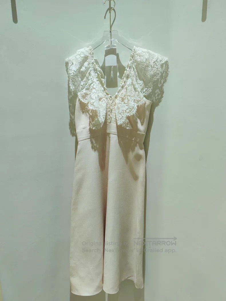 Valentino Valentino dress Size M / US 6-8 / IT 42-44 - 1 Thumbnail