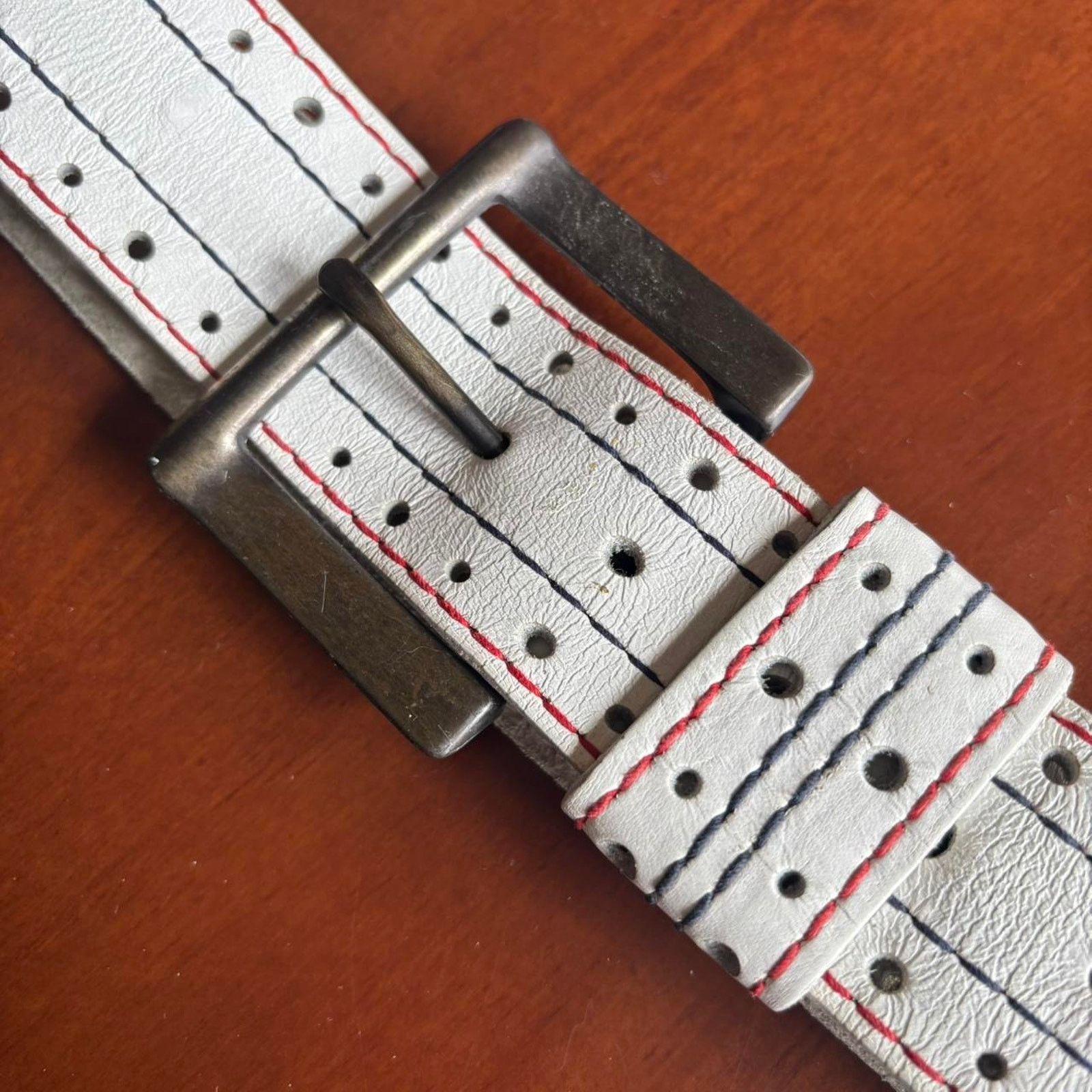 Vintage Vintage White Leather Low Rise Belt Medium 34 / 35 Y2K Size ONE SIZE - 3 Thumbnail