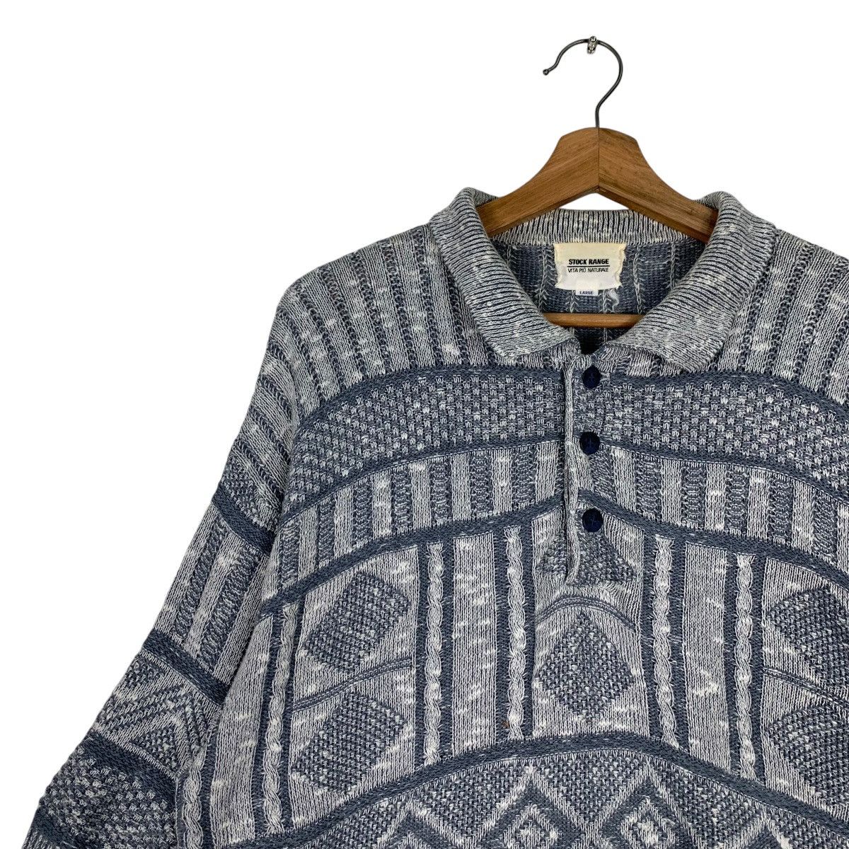 Japanese Brand STOCK RANGE Abstract Design Knitted Polo SS Jumper #1186-C54 Size US L / EU 52-54 / 3 - 7 Thumbnail
