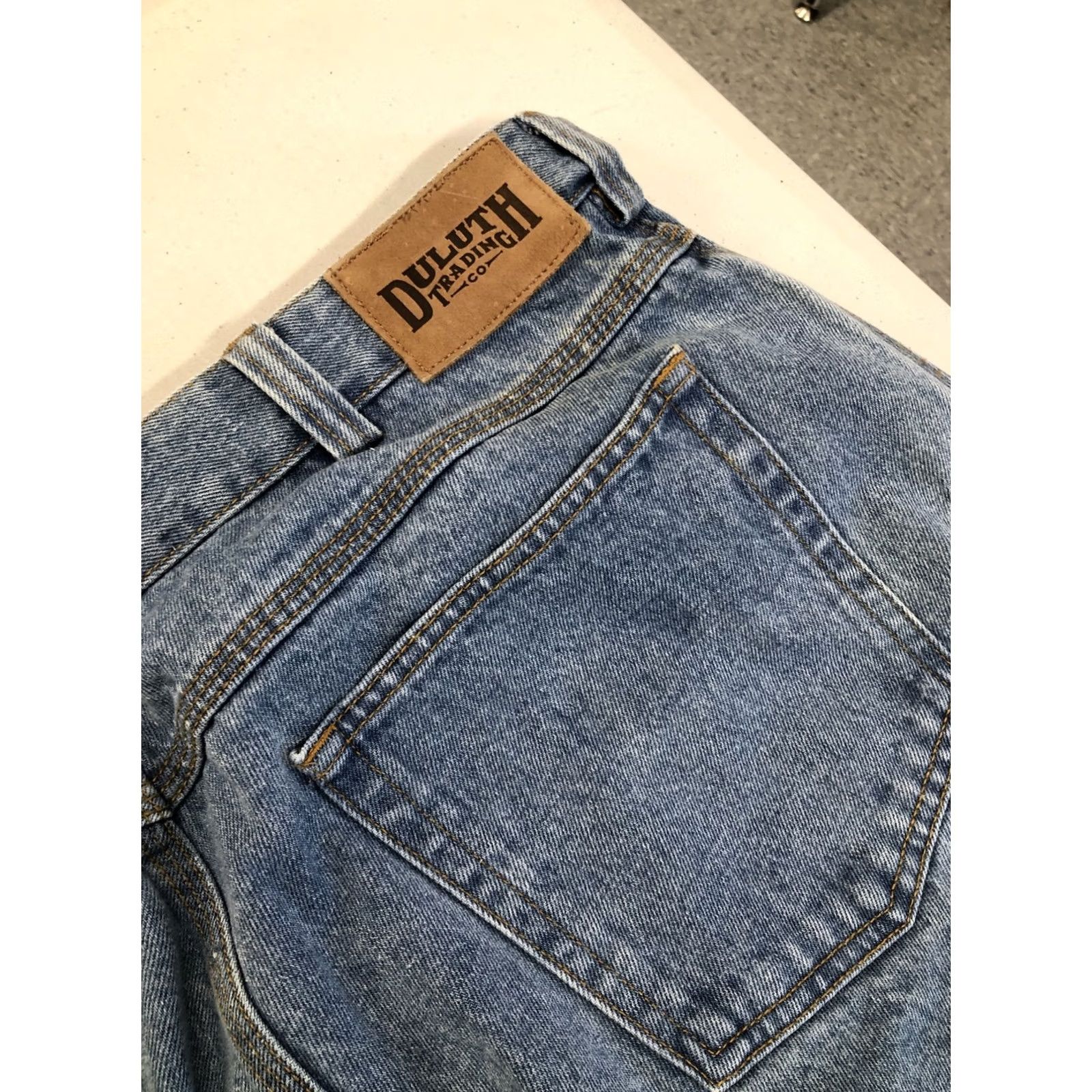 Duluth Trading Company Duluth Trading Jeans 37 x 29 Relaxed Fit Work Casual Reinforced Pocket Light Wsh Blue Cotton Mens Size US 37 - 2 Thumbnail