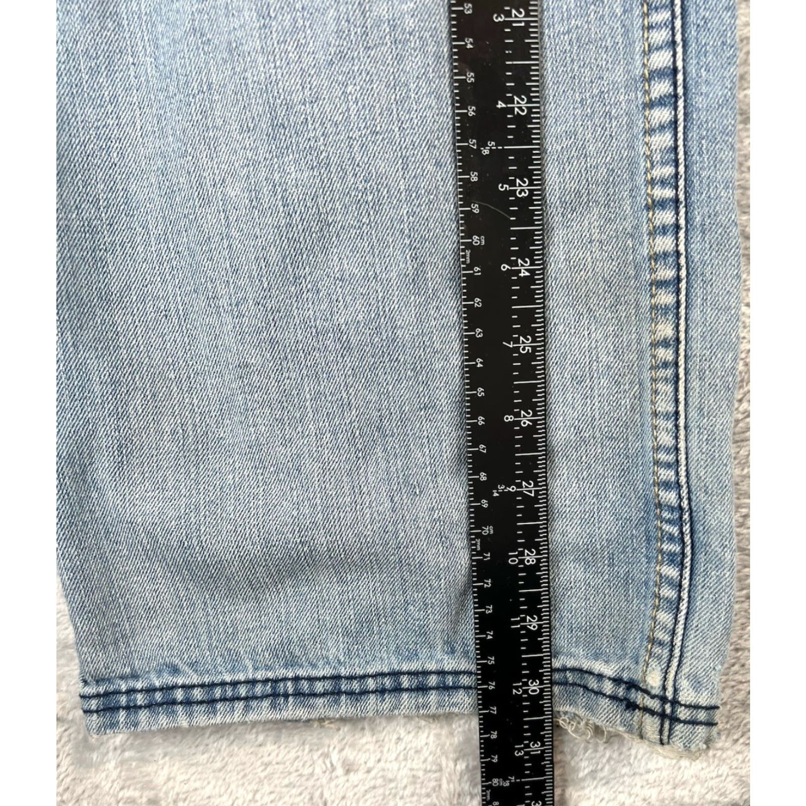 Vintage VINTAGE Pepe Jeans London Jeans Mens 38.5x30.5 Blue Distressed Light Wash Wide-Leg Skater - 90s Hip Hop Grunge Theme Mens Jeans Size US 39 - 4 Thumbnail
