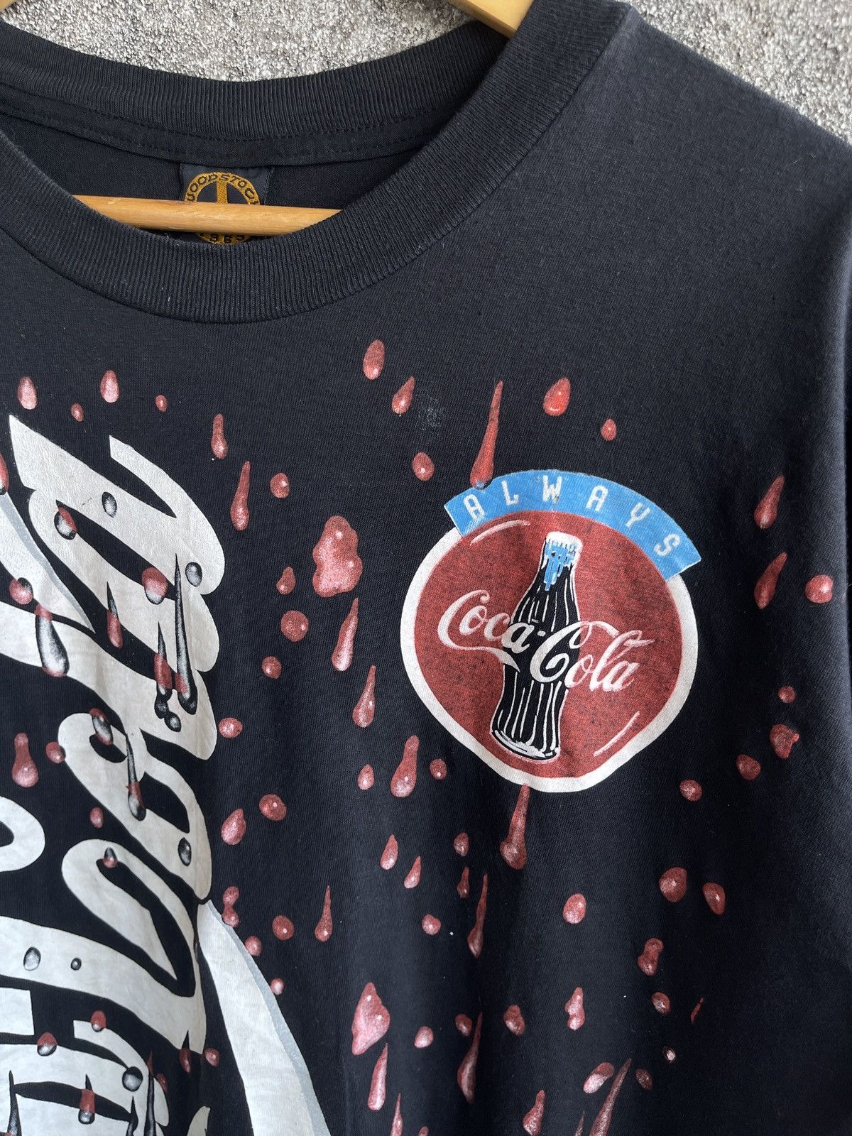 Coca Cola Vintage 90s Thrashed🔥COCA COLA✖️WOODSTOCK🔥AOP Distressed Tee Size US L / EU 52-54 / 3 - 8 Thumbnail