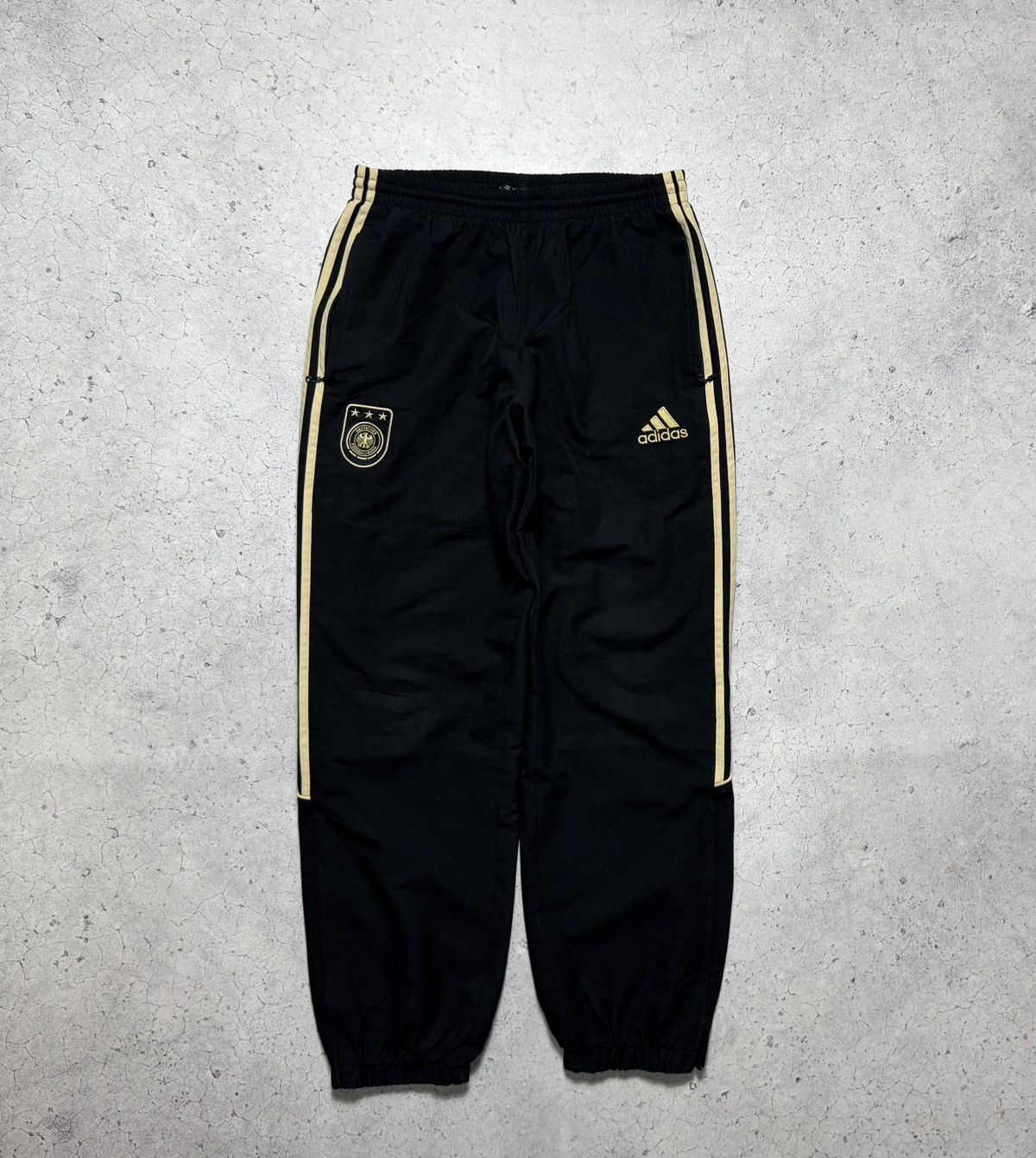 Adidas Adidas Germany Team Nylon Baggy Track Pants Football Size US 34 / EU 50 - 1 Thumbnail
