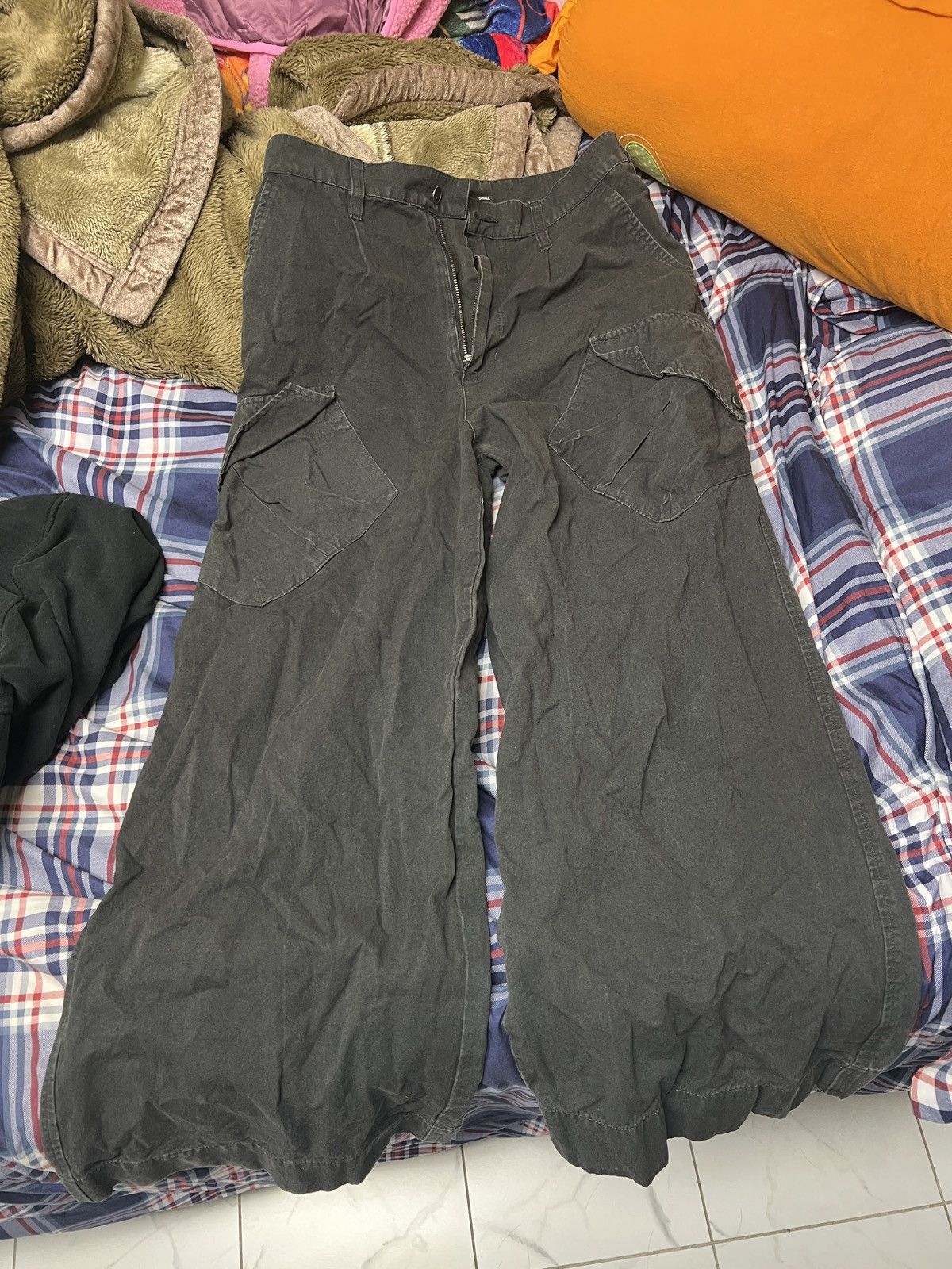Adam Small Adam Small Pleated Cargo Trousers Size US 30 / EU 46 - 1 Thumbnail