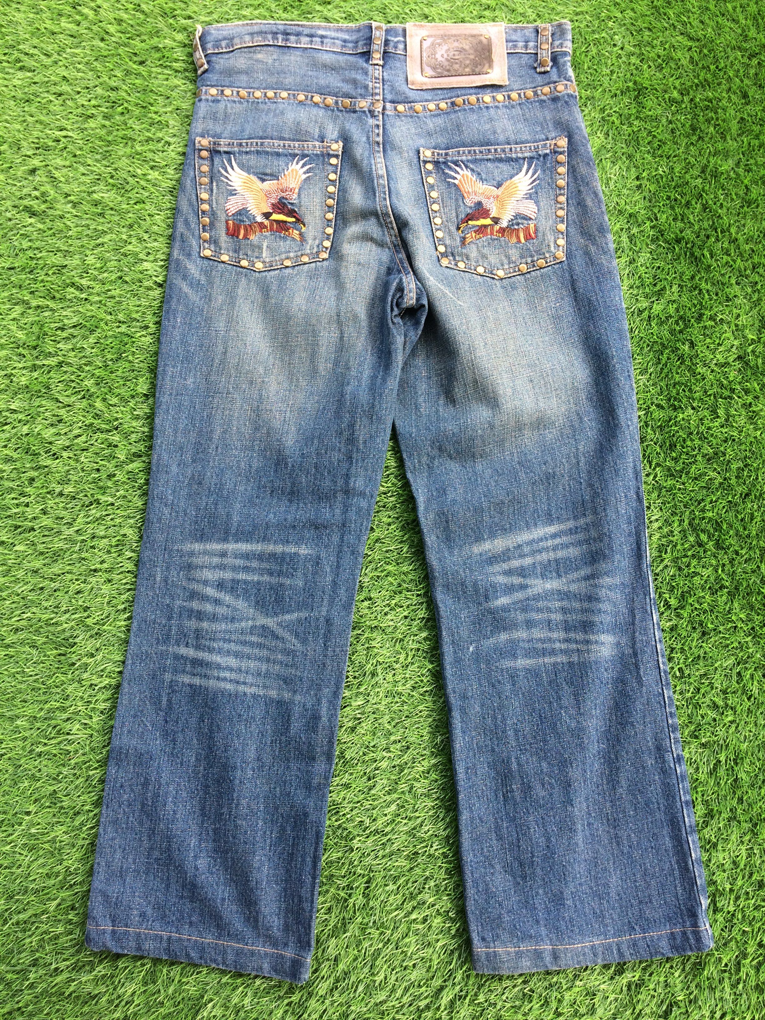 Japanese Brand Japanese Studded Eagle Embroidery Jeans D-853 Size US 32 / EU 48 - 1 Thumbnail