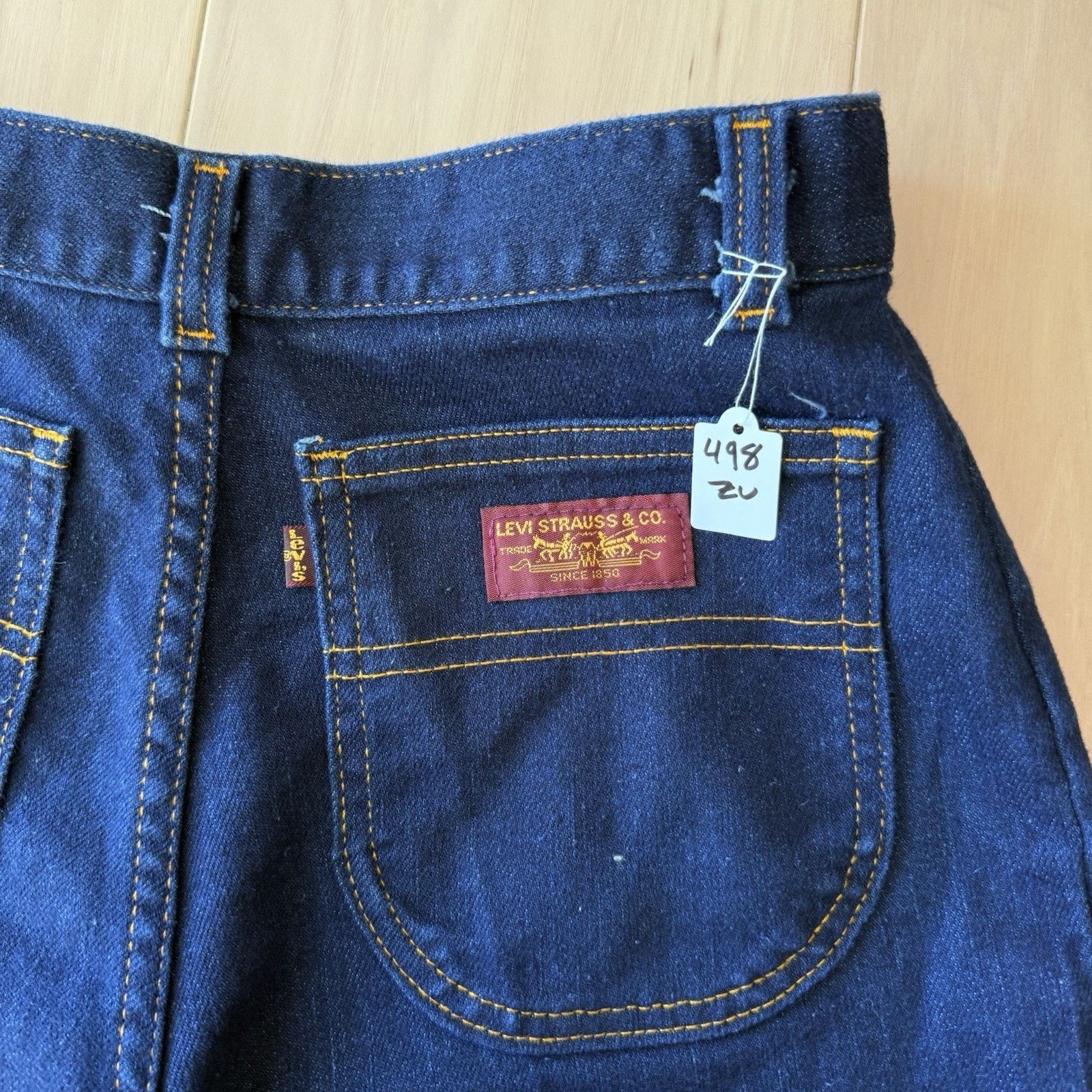 Levi's Vintage Levis 829 Bell Bottom Jeans 26 For Women 70s Flares Size 26" / US 2 / IT 38 - 9 Thumbnail