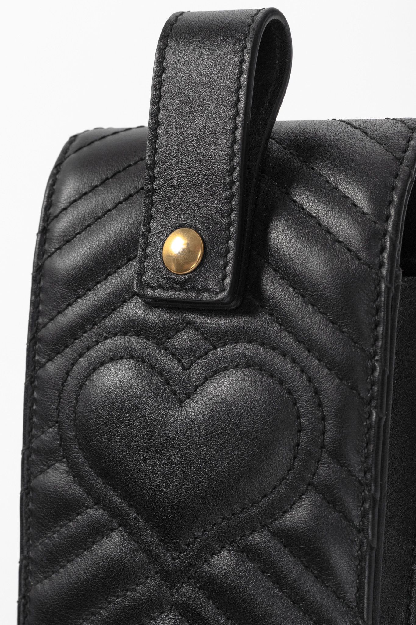 Gucci Gucci GG Marmont Quilted Leather Animal Studs Belt Pouch Size ONE SIZE - 6 Thumbnail