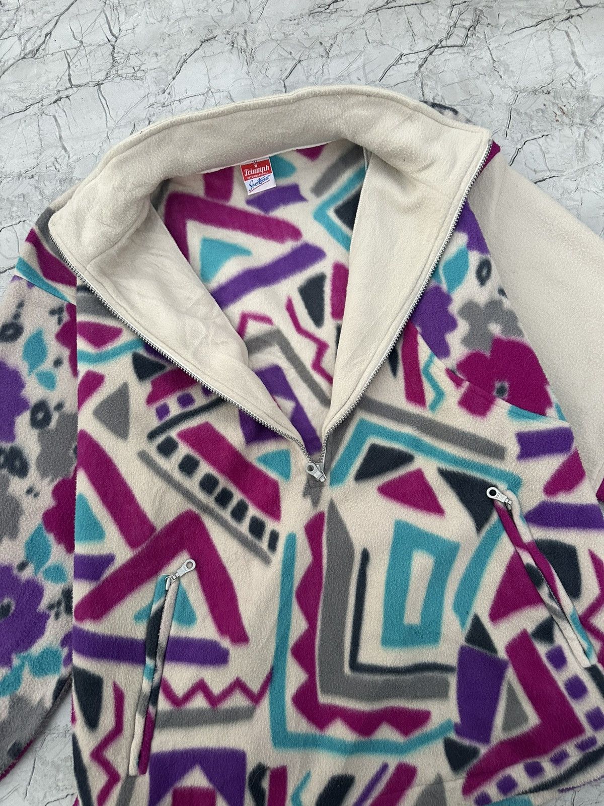 Vintage Vintage Triumph International Abstract Fleece Pullover Size US XL / EU 56 / 4 - 3 Thumbnail