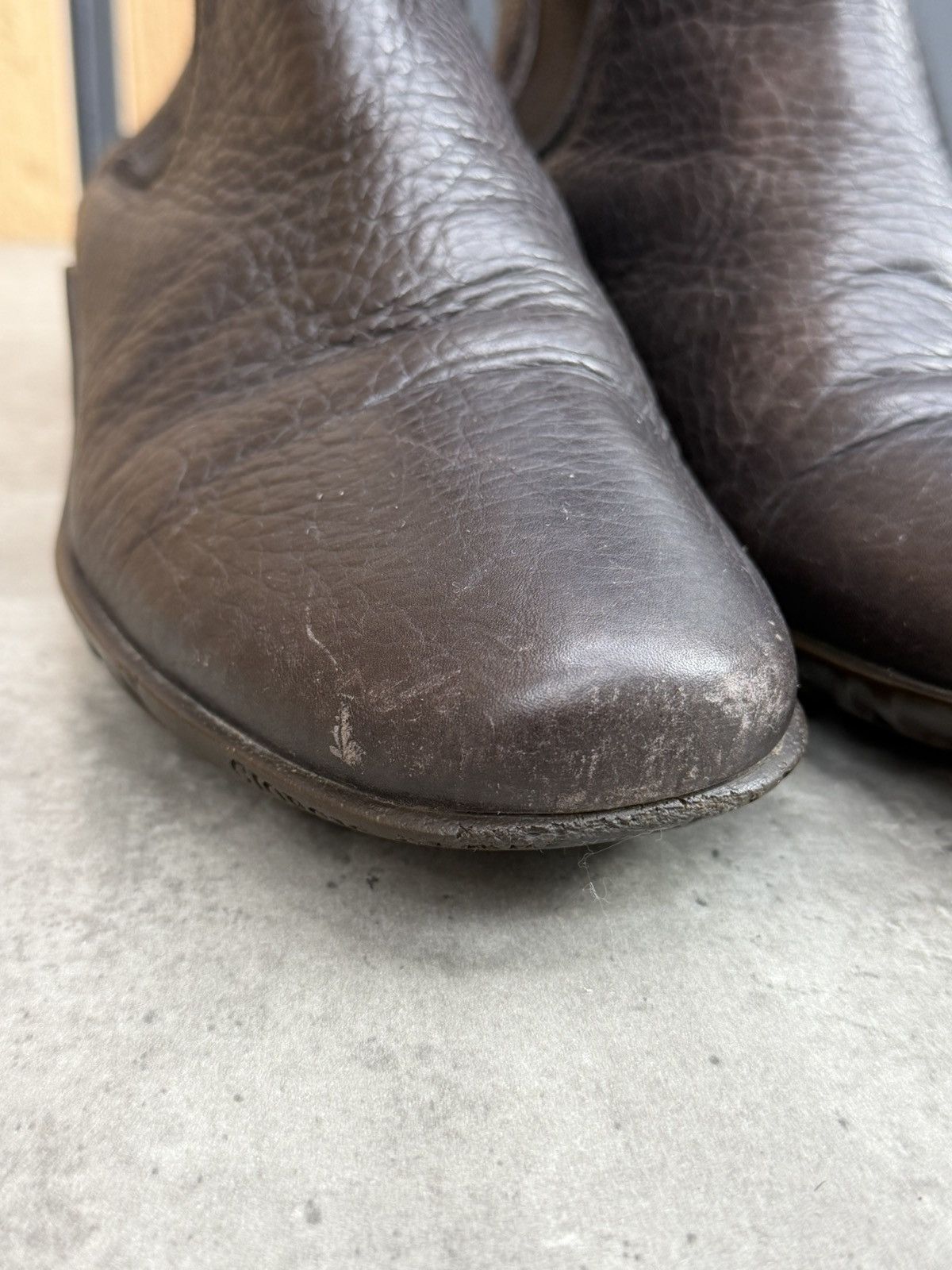 Giorgio Armani Giorgio Armani Brown Leather Chelsea Ankle Boots Unisex 39 Size US 6.5 / EU 39-40 - 8 Thumbnail