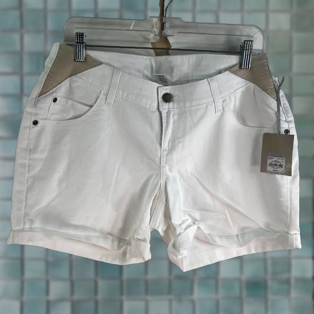 Vintage a:glow Maternity White a:glow Boyfriend Shorts Denim 12 Womens Regular High Rise 4.5 Inseam 5-Pocket NWT Non NWT Size 34" / US 12 / IT 48 - 1 Thumbnail