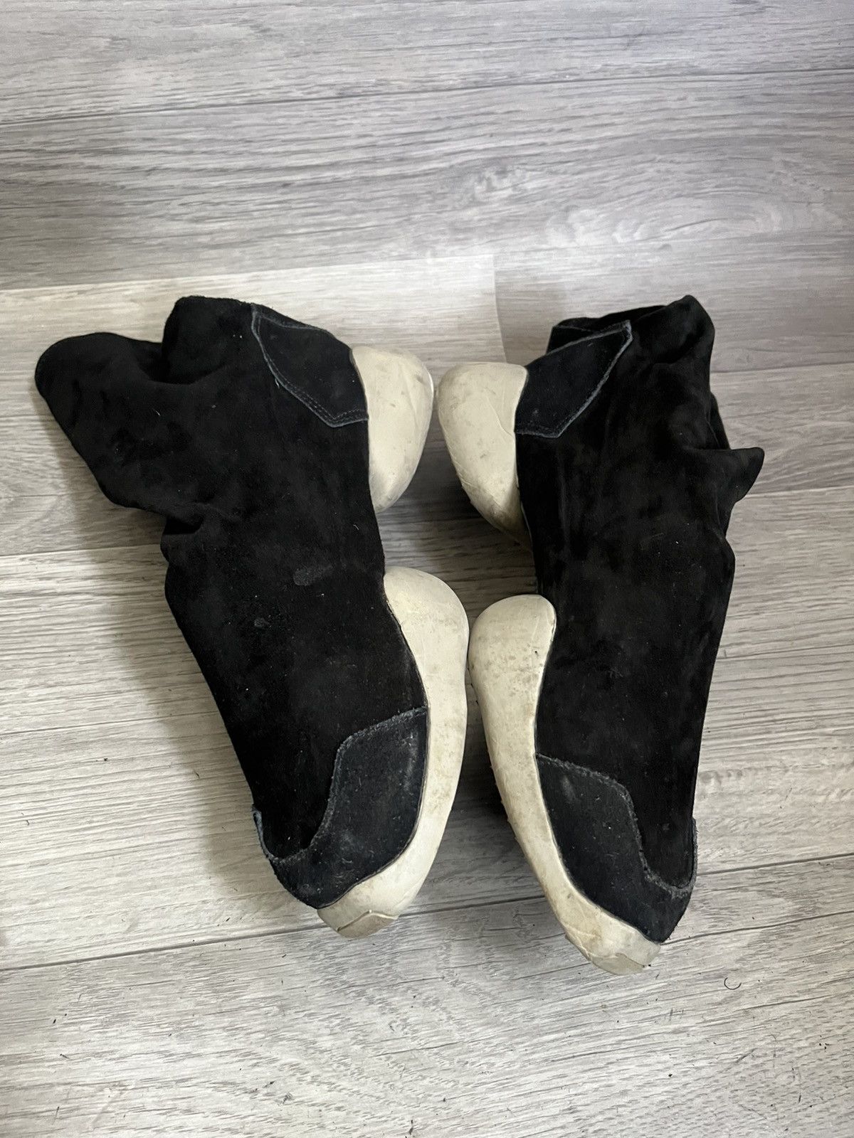 Rick Owens Rick owens x adidas runner strech black suedesneakers sz 40 Size US 7 / EU 40 - 6 Thumbnail