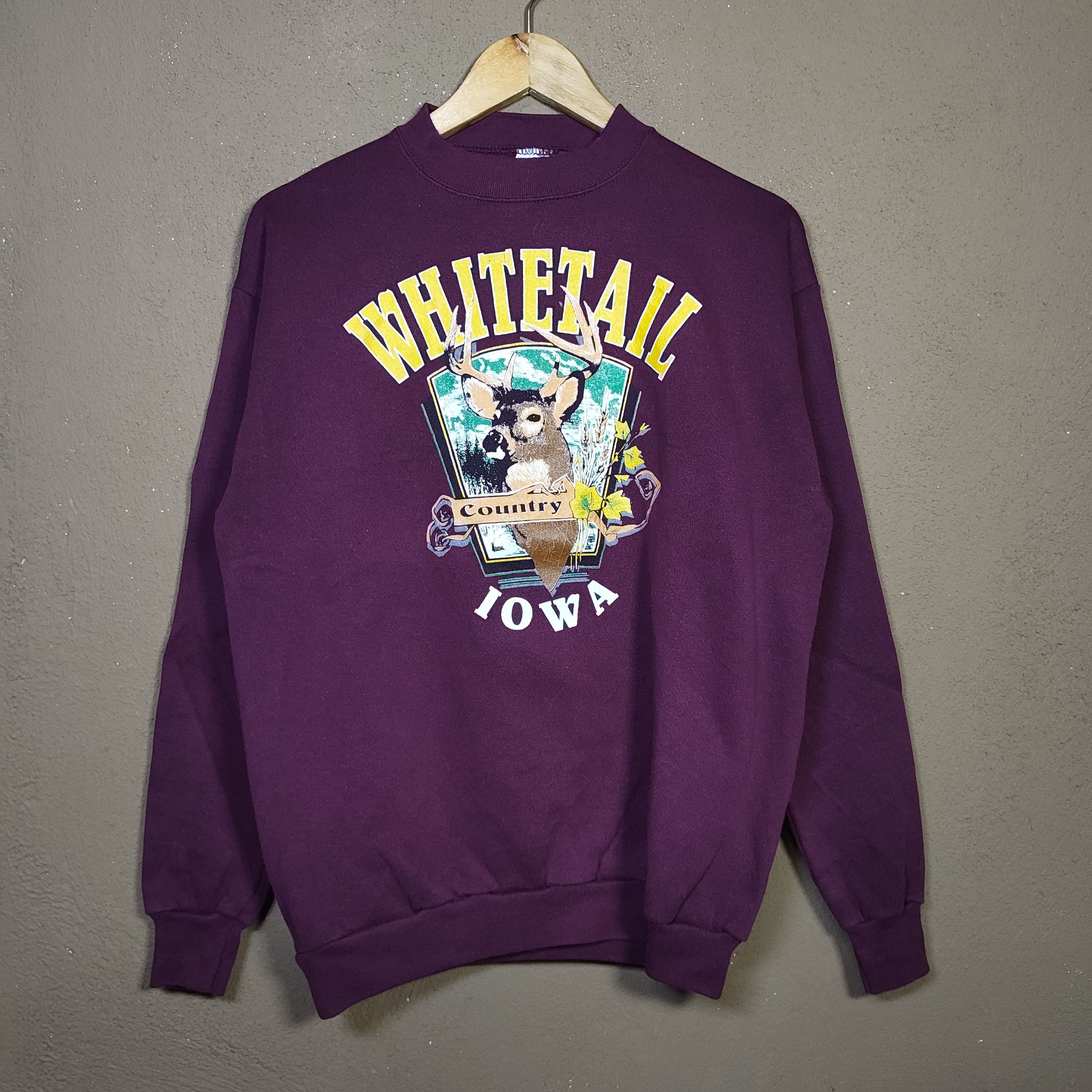 Vintage Vintage 90s IOWA's WHITE TAIL DEER Hunting Sweatshirt Size US M / EU 48-50 / 2 - 1 Thumbnail