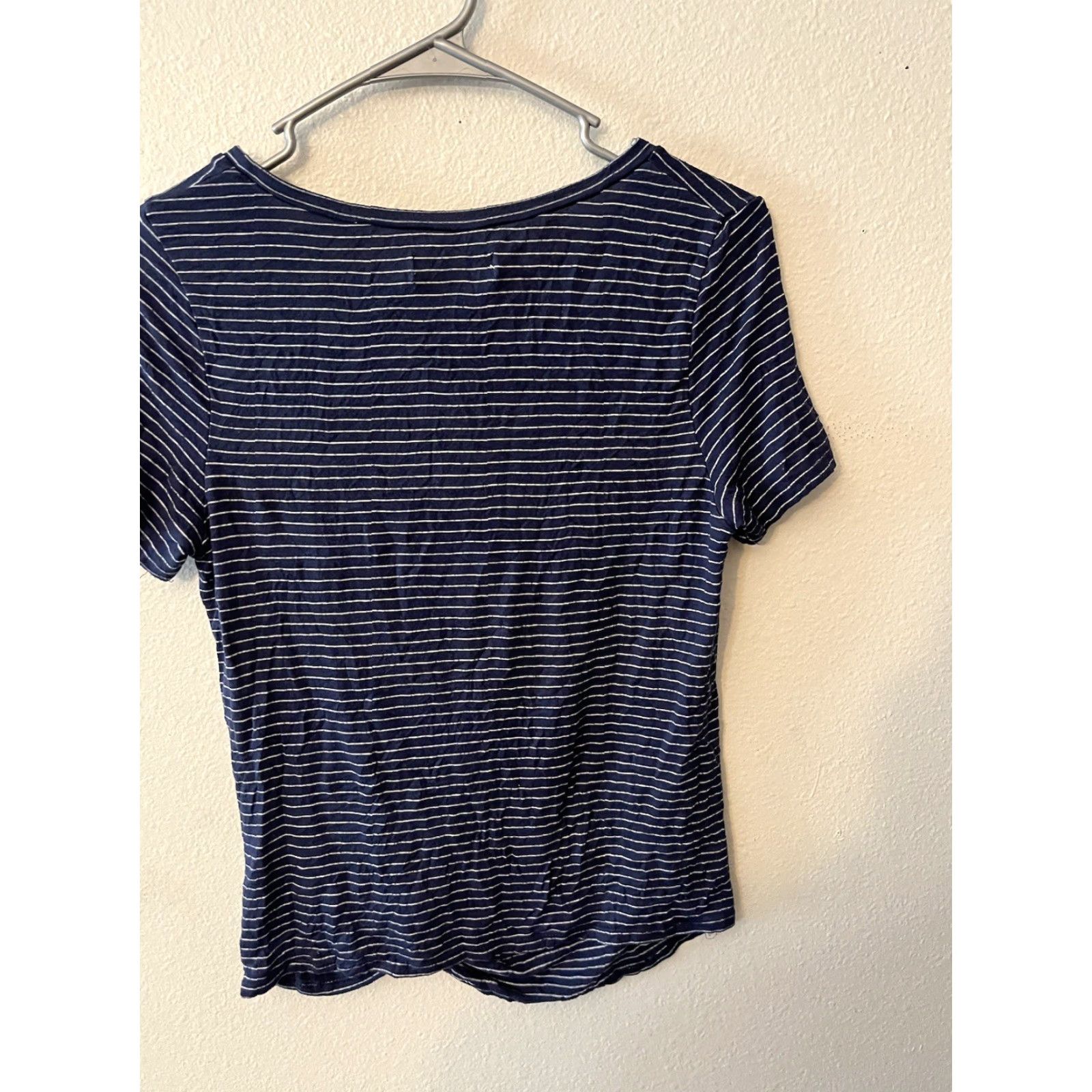 Abercrombie & Fitch Abercrombie & Fitch Shirt XS Navy Striped Twist Knot Short-Sleeve Tee Shirt Women, T-Shirt, Basic, All Seasons, Casual Size XS / US 0-2 / IT 36-38 - 3 Thumbnail