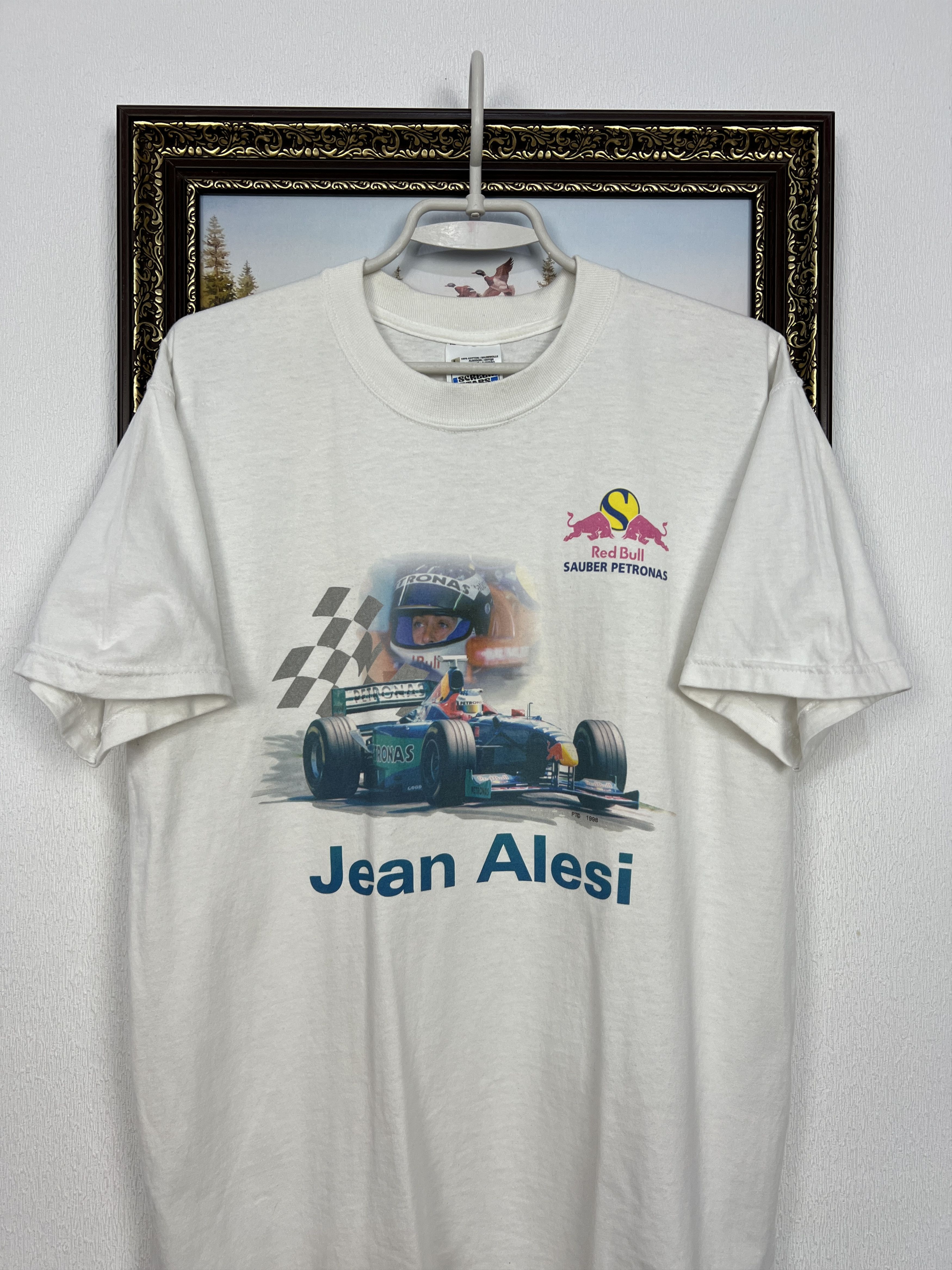 Vintage Vintage 90's Jean Alesi Red Bull Sauber Petronas Tee Shirt Size US L / EU 52-54 / 3 - 2 Thumbnail