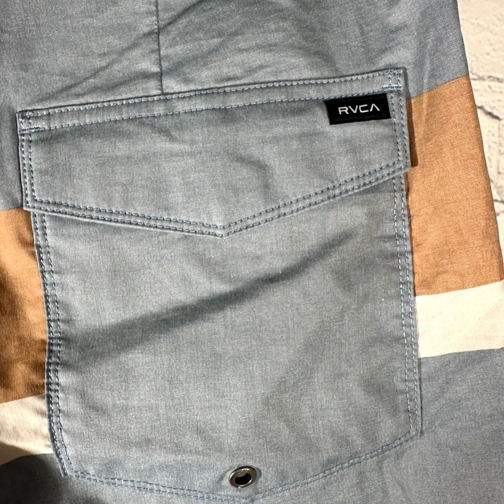 RVCA RVCA Mens Board Shorts Size 30 Blue Brown Colorblock Surf Trunks Pockets Drawstring 30 Mens Beach Swim Size US 30 / EU 46 - 5 Thumbnail