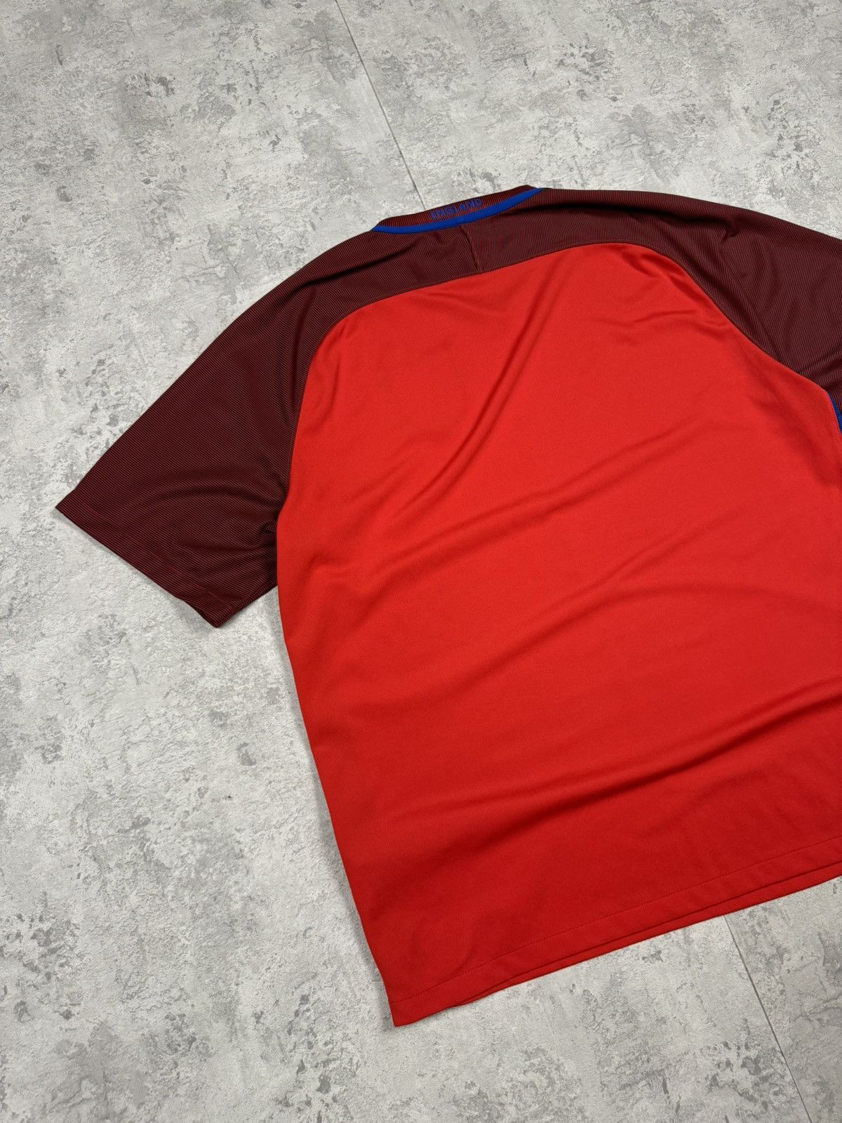 Nike Nike England Jersey 2016 Away Jersey Shirt Mens Football 2XL Size US XXL / EU 58 / 5 - 8 Thumbnail