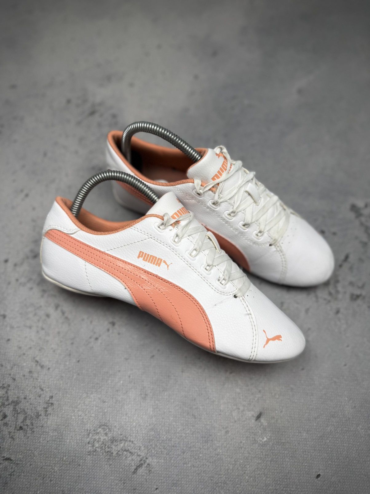 Puma Vintage Puma Speedcat Leather Y2K White Sneakers Rare 00s Size US 6 / IT 36 - 1 Thumbnail