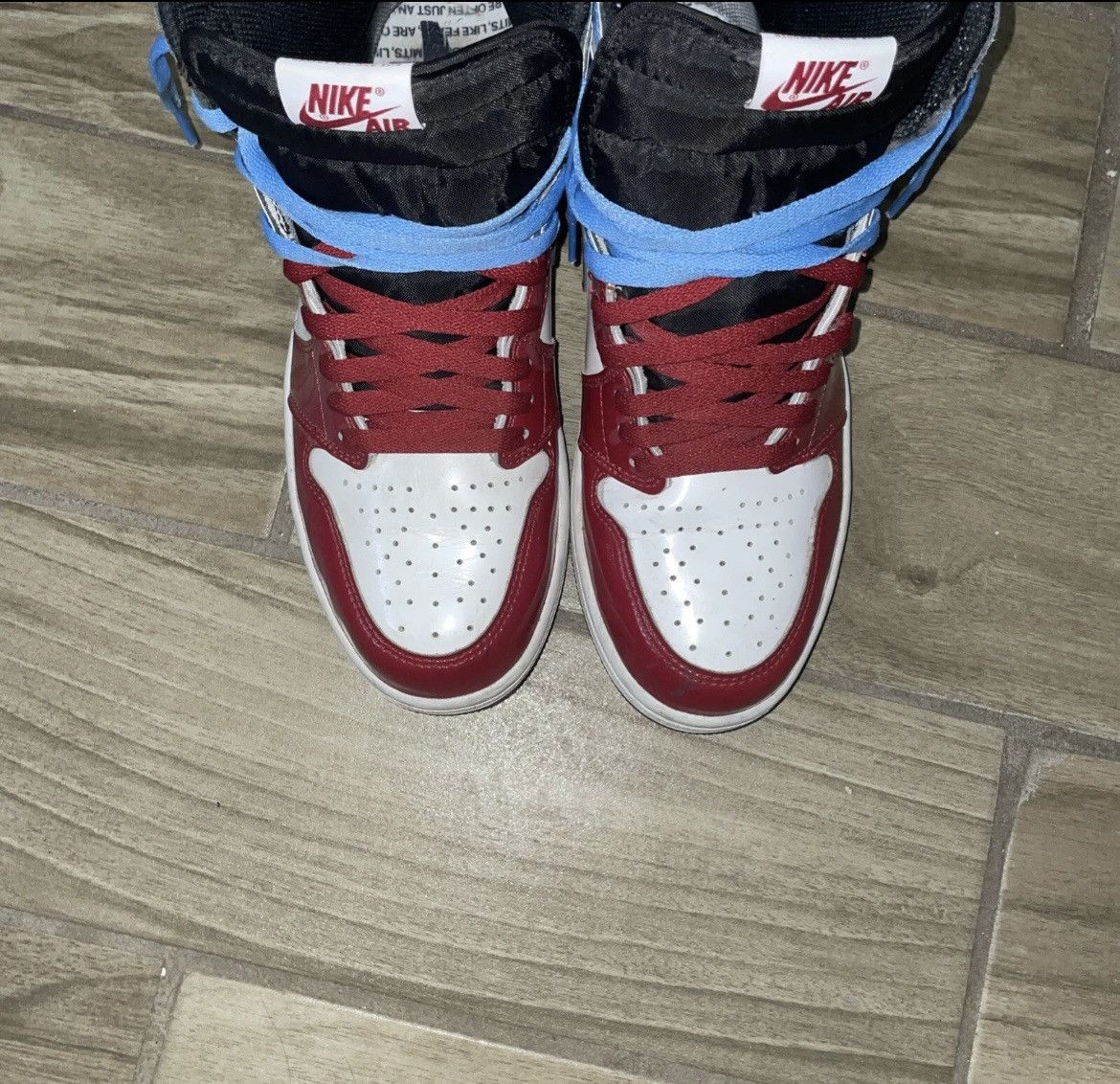 Nike Air jordan 1 High OG ‘Fearless’ (READ DESCRIPTION) Size US 10 / EU 43 - 5 Thumbnail