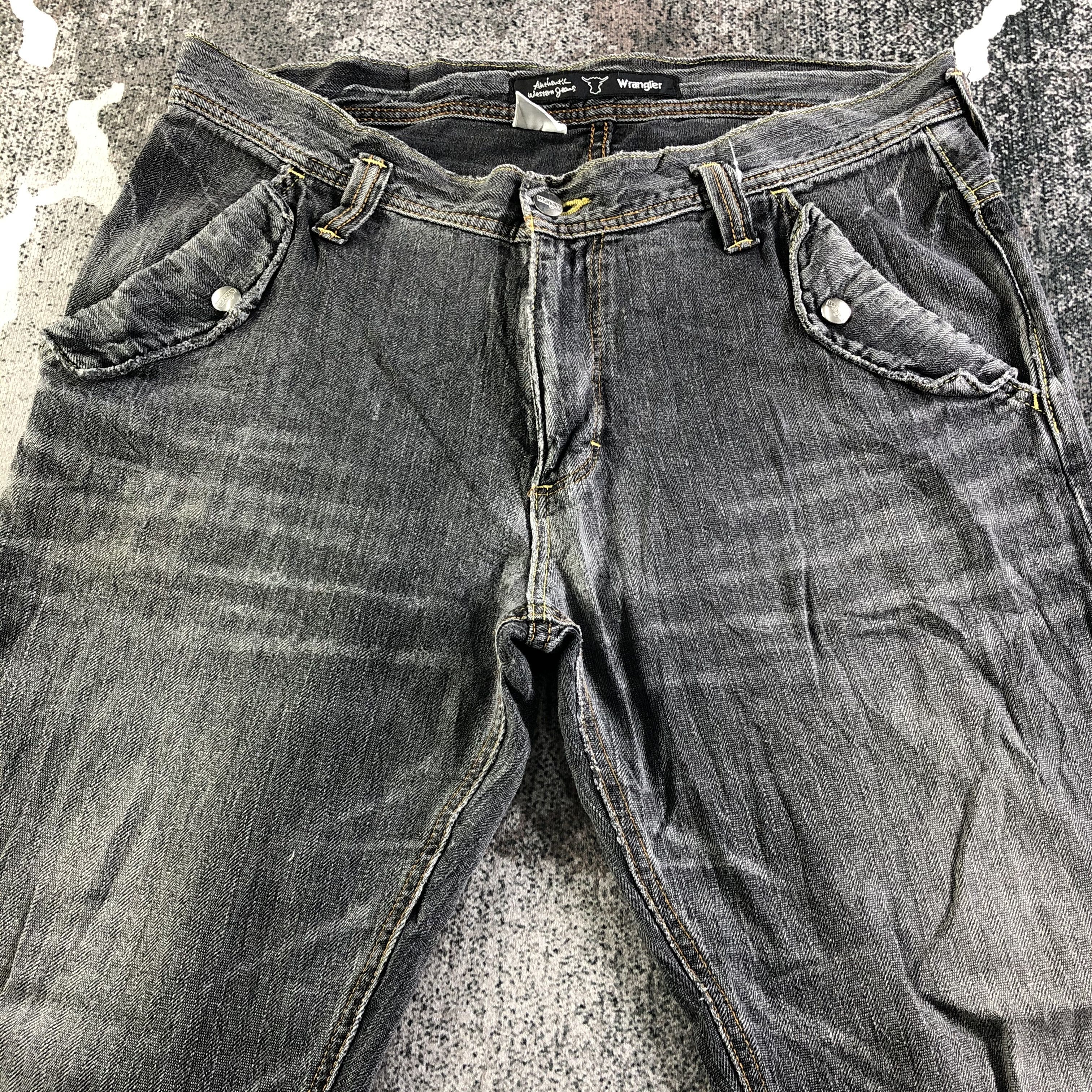 Vintage Vintage Wrangler Jeans Faded Black Denim KJ3009 Size US 36 / EU 52 - 3 Thumbnail