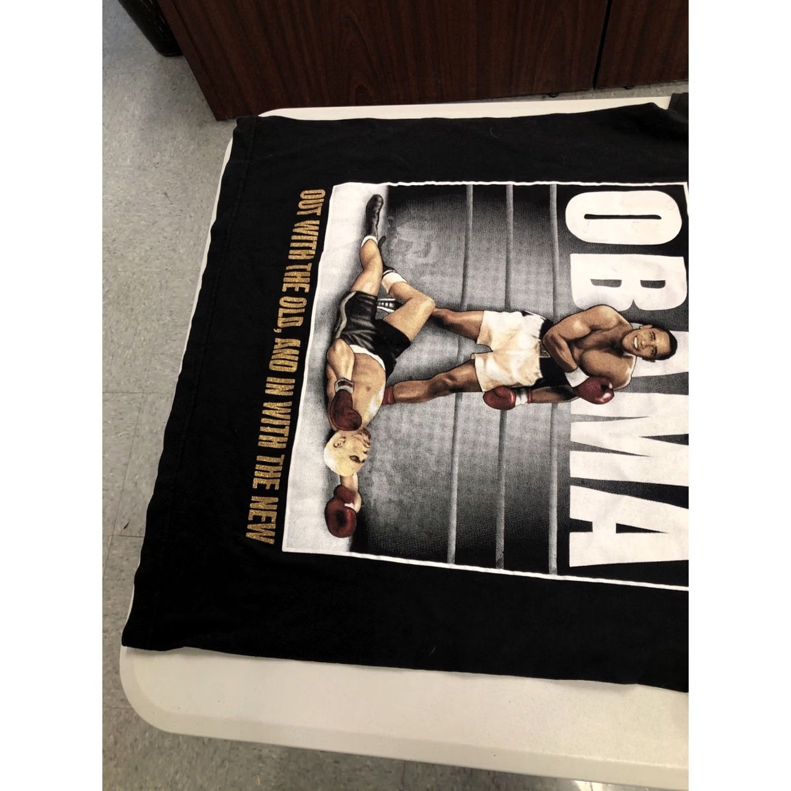 Vintage Barrack Obama T Shirt Dreammaster Box American 2000s 100% Cotton Black Short Sleeve Crew Neck Medium Mens Wrestling Boxing Glitter All Seasons Size US M / EU 48-50 / 2 - 5 Thumbnail