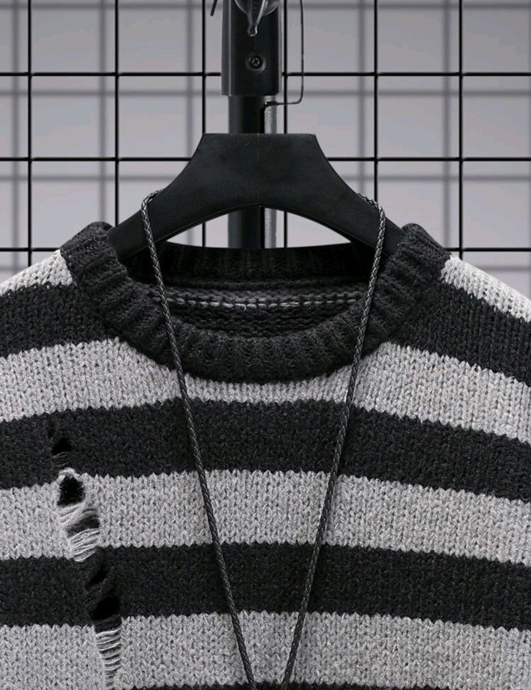 Japanese Brand × Vintage Striped Ripped Distressed Drop Shoulder Sweater Unisex Size US M / EU 48-50 / 2 - 5 Thumbnail