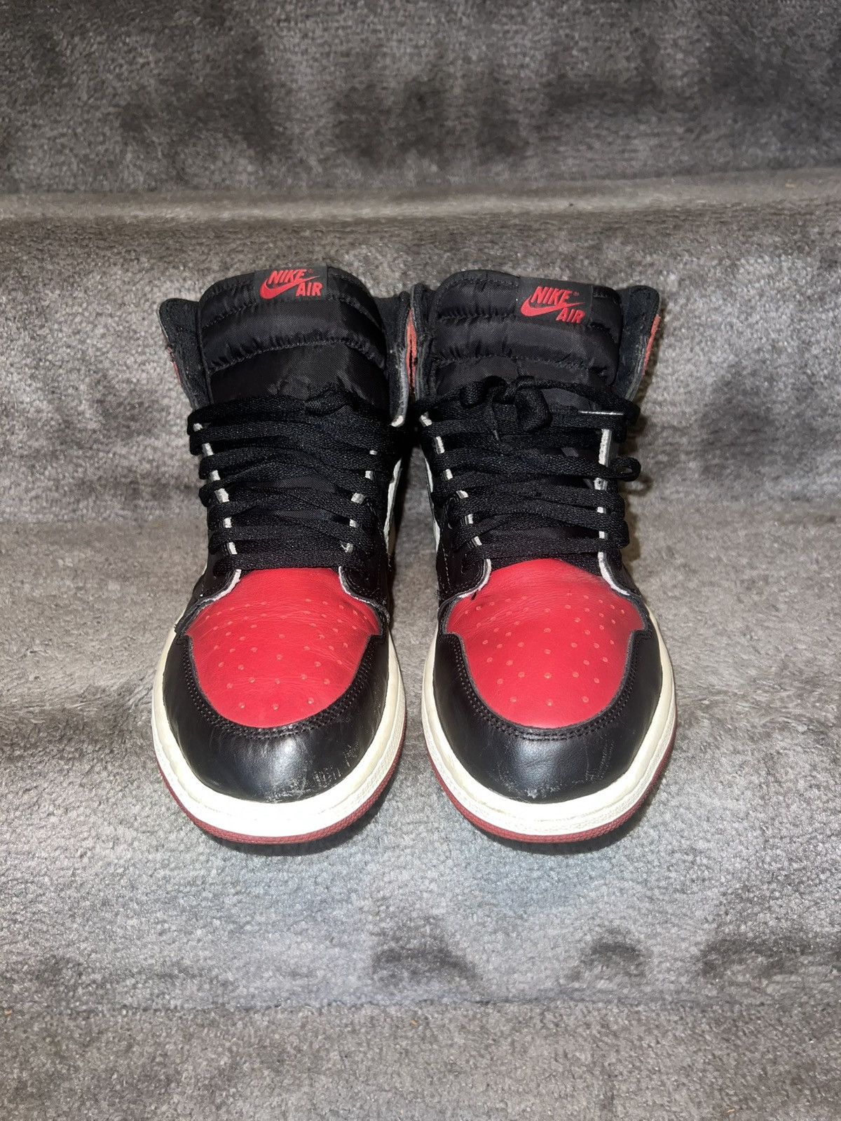 Jordan Brand Jordan 1 Bred Toe 12.5 Size US 12.5 / EU 45-46 - 7 Thumbnail
