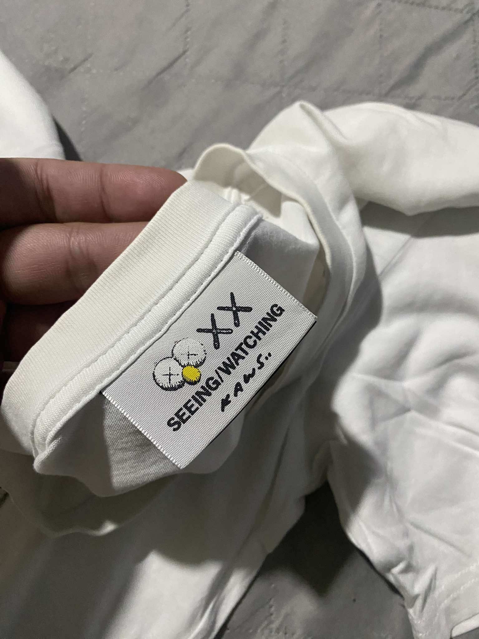 Kaws KAWS Seeing/Watching Canned Tee Size US L / EU 52-54 / 3 - 4 Thumbnail
