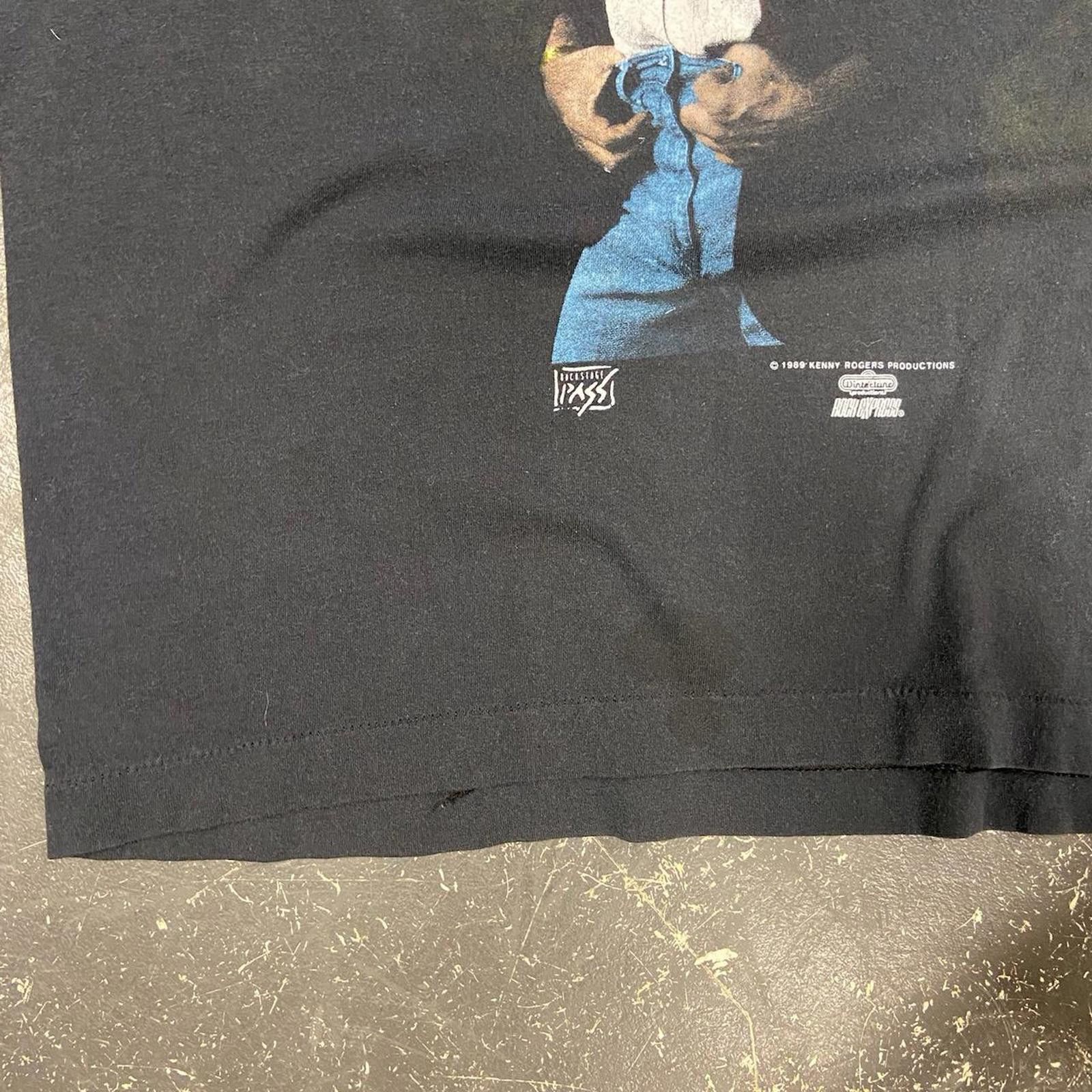 Band Tees Vintage 1989 Kenny Rodger’s Tour Tee Size US L / EU 52-54 / 3 - 2 Thumbnail