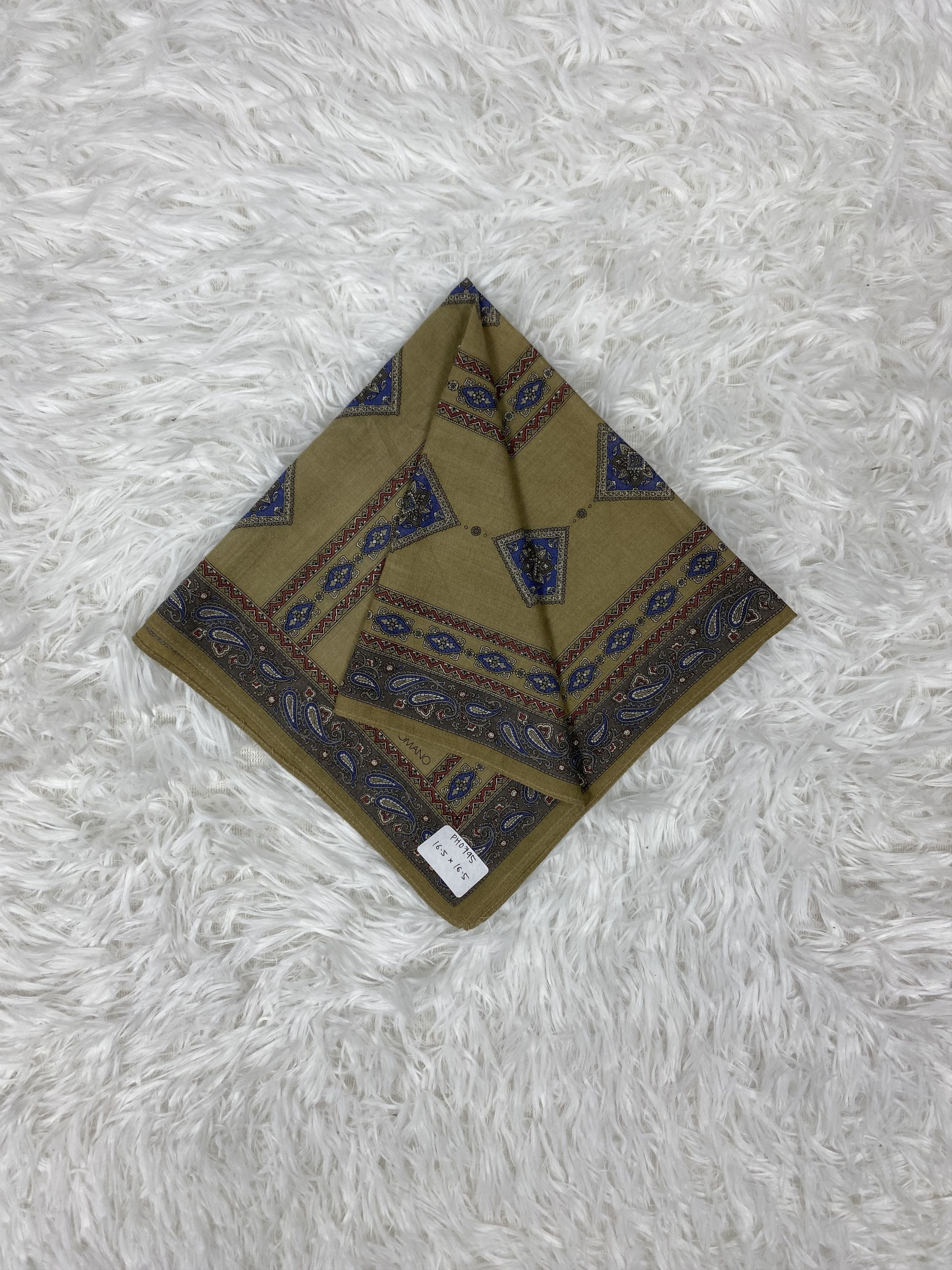 Vintage Vintage Foro Romano Handkerchief Neckerchief PH0795 Size ONE SIZE - 1 Thumbnail