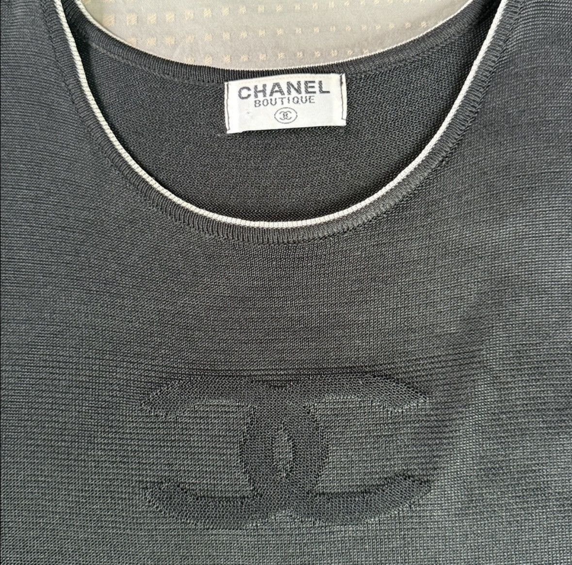 Chanel Chanel CC Black & White Knit Top Size M / US 6-8 / IT 42-44 - 2 Thumbnail