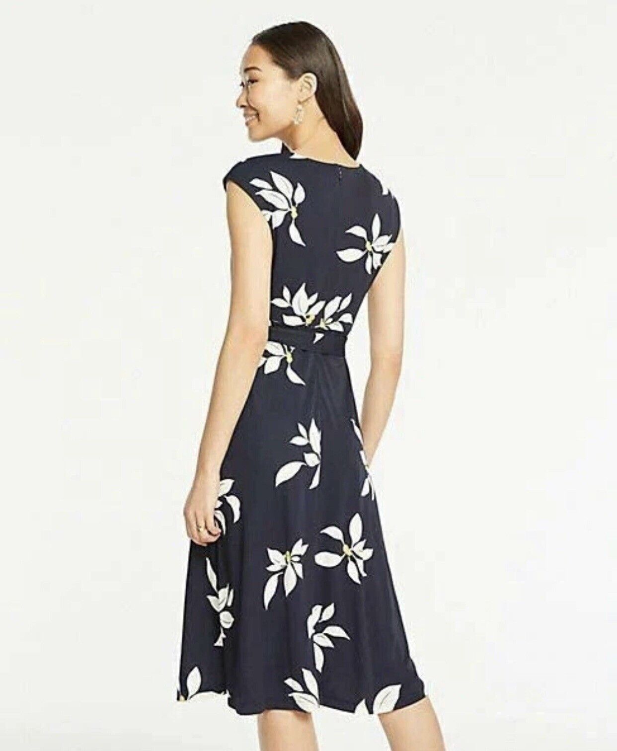 Ann Taylor Ann Taylor Womens Navy Leaves Jersey Knee Dress Size 0P Tie Size XS / US 0-2 / IT 36-38 - 11 Thumbnail