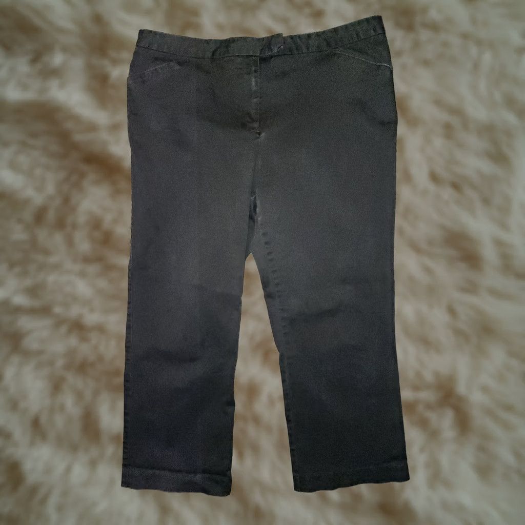 Tommy Hilfiger VINTAGE Tommy Hilfiger Chino Capris Shirt Womens 14 Navy Blue Mid Rise Y2K Workwear Size ONE SIZE - 1 Thumbnail