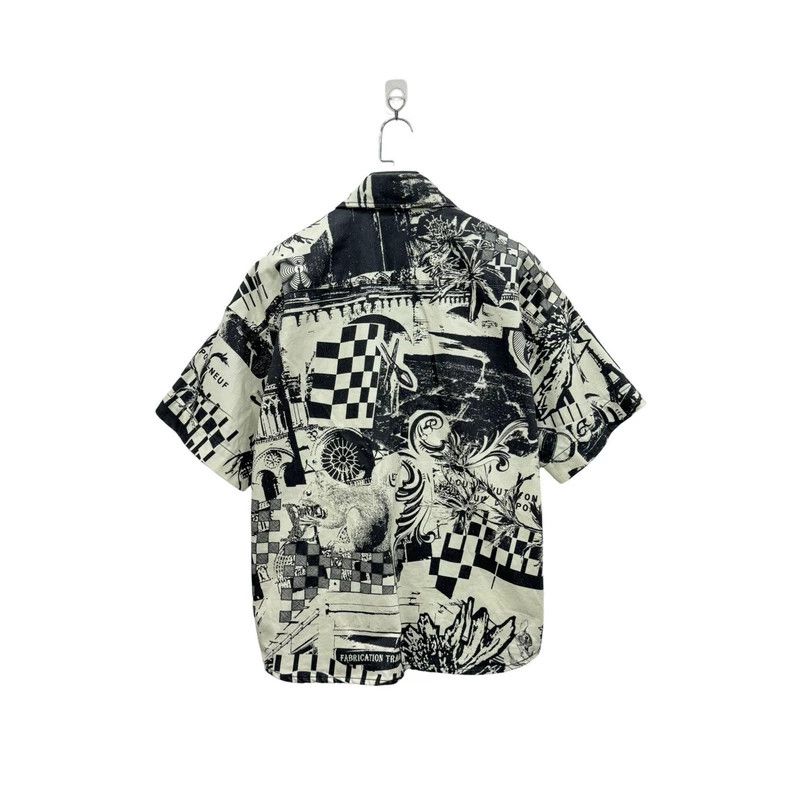 Louis Vuitton Louis Vuitton Cartoon newspaper graffiti denim short sleev Size US M / EU 48-50 / 2 - 3 Thumbnail