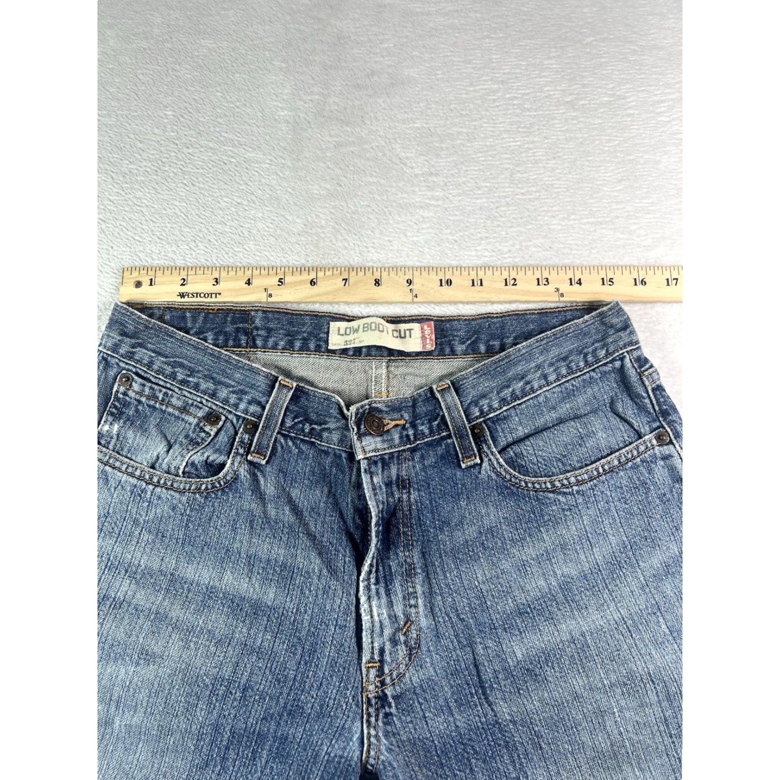 Levi's VINTAGE Levi's 527 Jeans Mens Regular Bootcut Denim Blue 30in Inseam 33x30 90s USA Cowboy Distressed Size US 33 - 7 Thumbnail