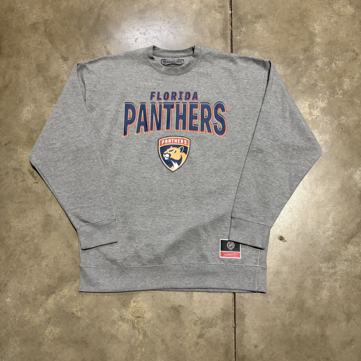 Mitchell & Ness Florida Panthers 2025 Stanley Cup Champions Sweatshirt NHL Size US XL / EU 56 / 4 - 1 Thumbnail