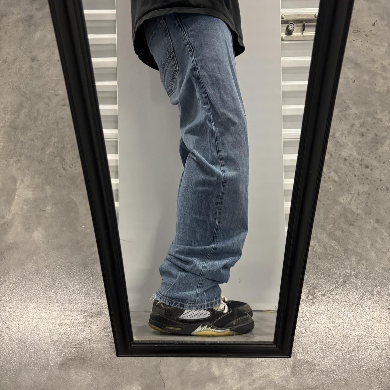 Japanese Brand × Vintage Crazy Vintage Y2K/2000s Medium Wash Loose Straight Essential Denim Jeans! Size US 30 / EU 46 - 2 Thumbnail